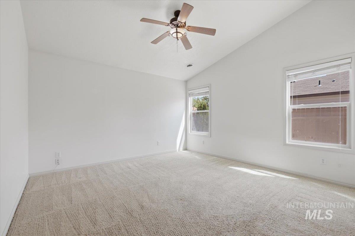 1068 Locksley St, Middleton, Idaho 83644, 3 Bedrooms, 2 Bathrooms, Residential For Sale, Price $410,000, 98982175