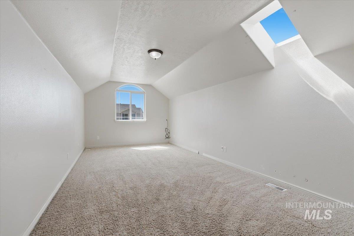 1068 Locksley St, Middleton, Idaho 83644, 3 Bedrooms, 2 Bathrooms, Residential For Sale, Price $410,000, 98982175