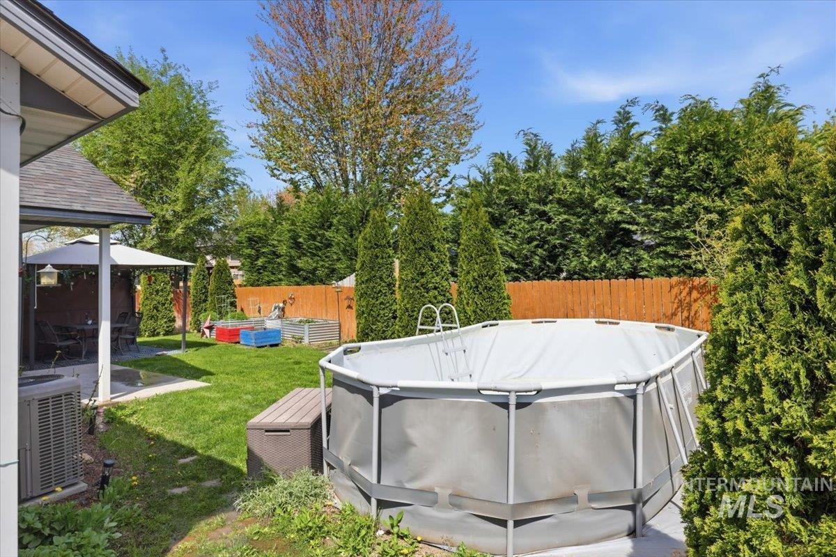 1068 Locksley St, Middleton, Idaho 83644, 3 Bedrooms, 2 Bathrooms, Residential For Sale, Price $410,000, 98982175