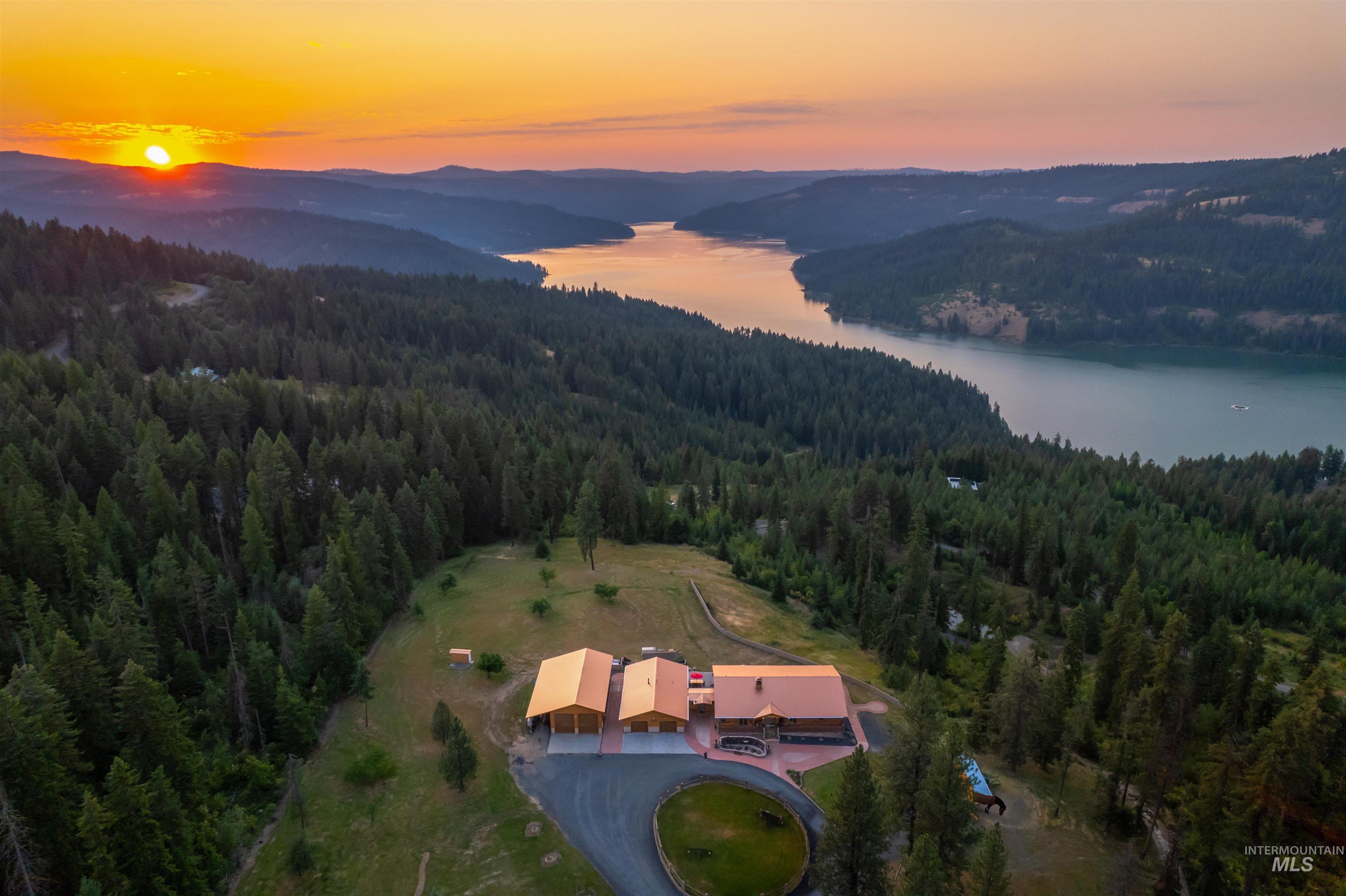 3688 Canyon Creek Road, Orofino, Idaho 83544, 4 Bedrooms, 4.5 Bathrooms, Residential For Sale, Price $2,425,000,MLS 98982176
