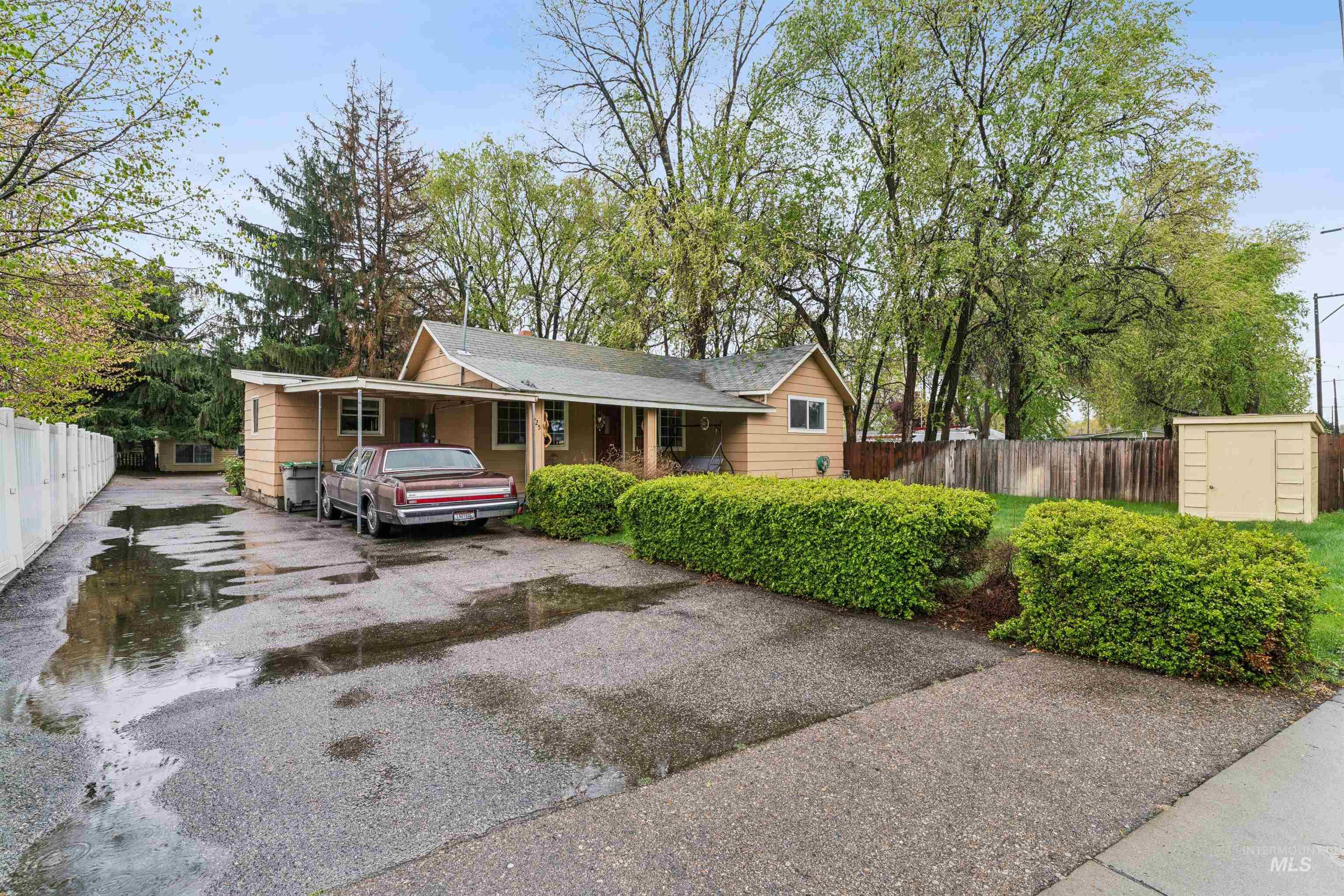 625 & 627 E Pennsylvania St, Boise, Idaho 83706-4431, 3 Bedrooms, 3 Bathrooms, Residential For Sale, Price $735,000, 98982181