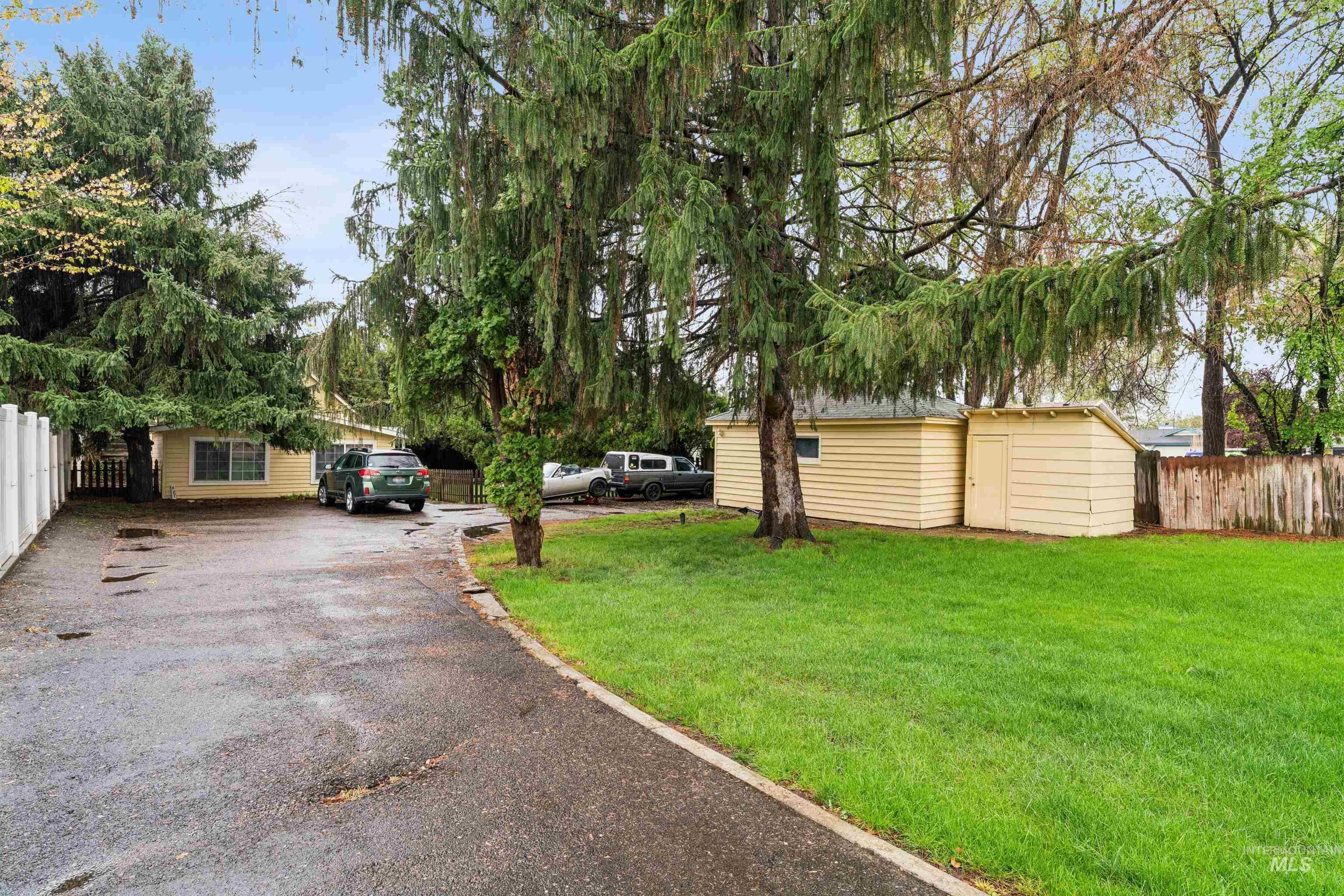 625 & 627 E Pennsylvania St, Boise, Idaho 83706-4431, 3 Bedrooms, 3 Bathrooms, Residential For Sale, Price $699,000, 98982181