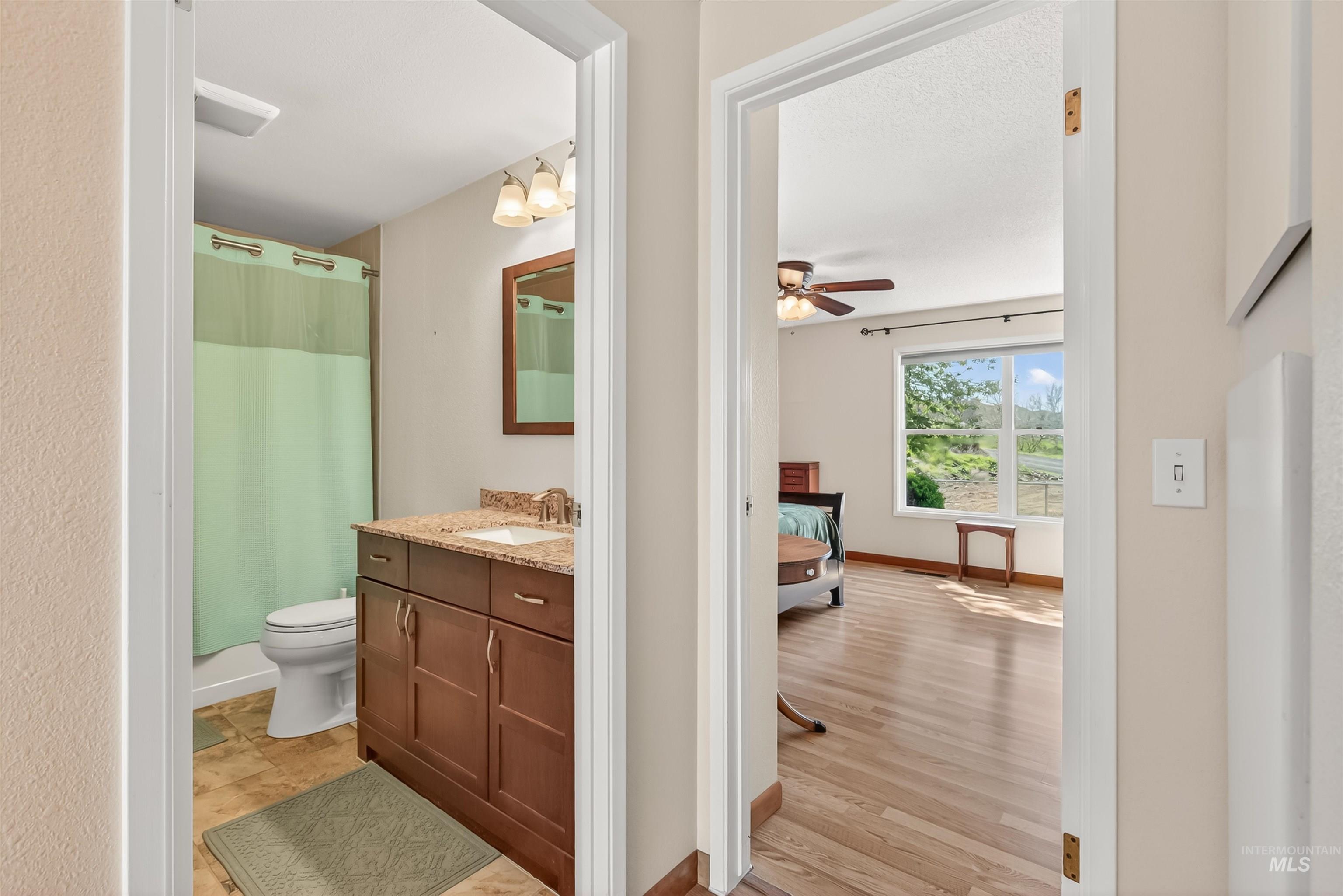 3650 Country Club Court, Lewiston, Idaho 83501, 3 Bedrooms, 2 Bathrooms, Residential For Sale, Price $460,000, 98982184