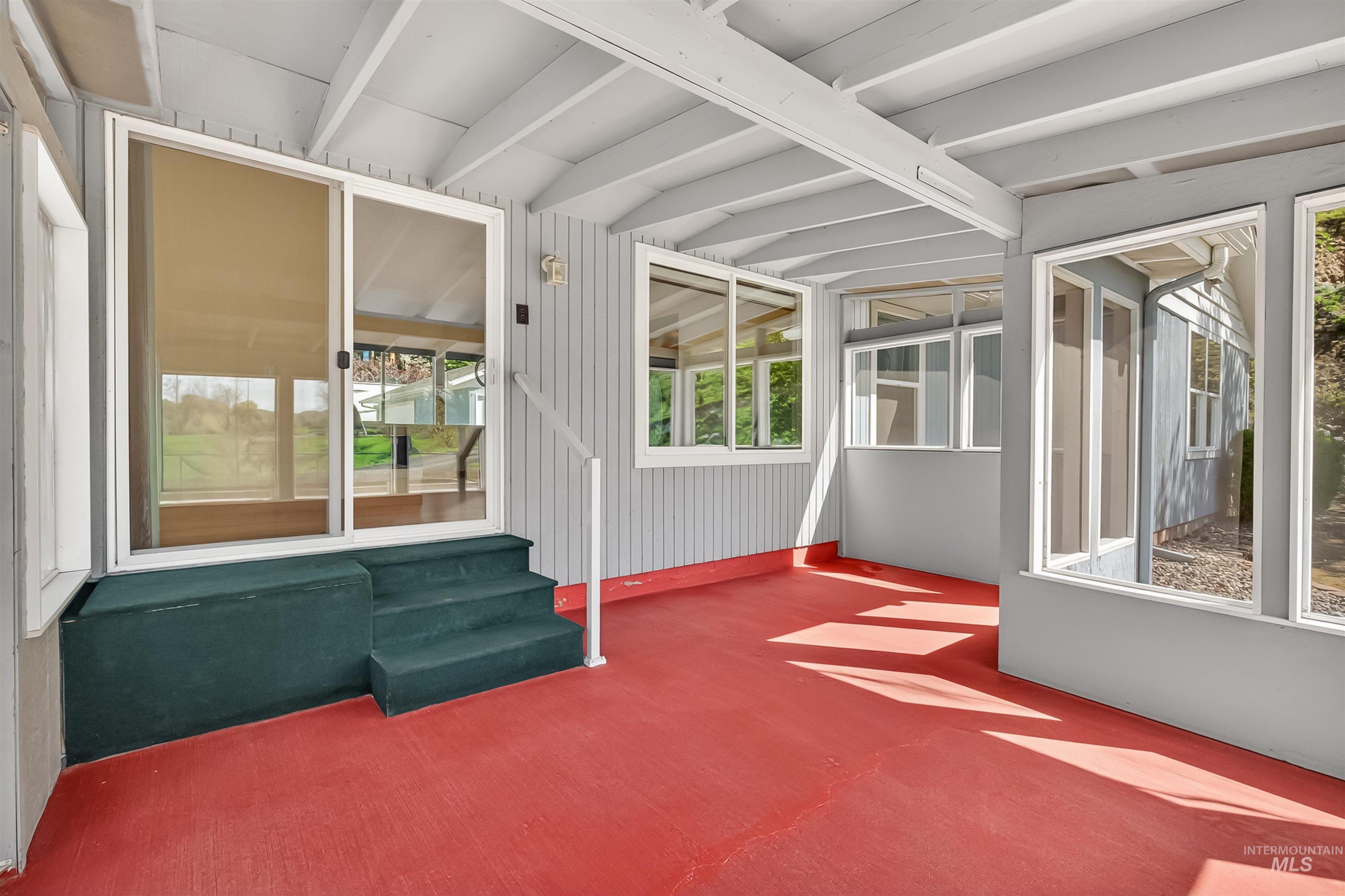 3650 Country Club Court, Lewiston, Idaho 83501, 3 Bedrooms, 2 Bathrooms, Residential For Sale, Price $460,000, 98982184