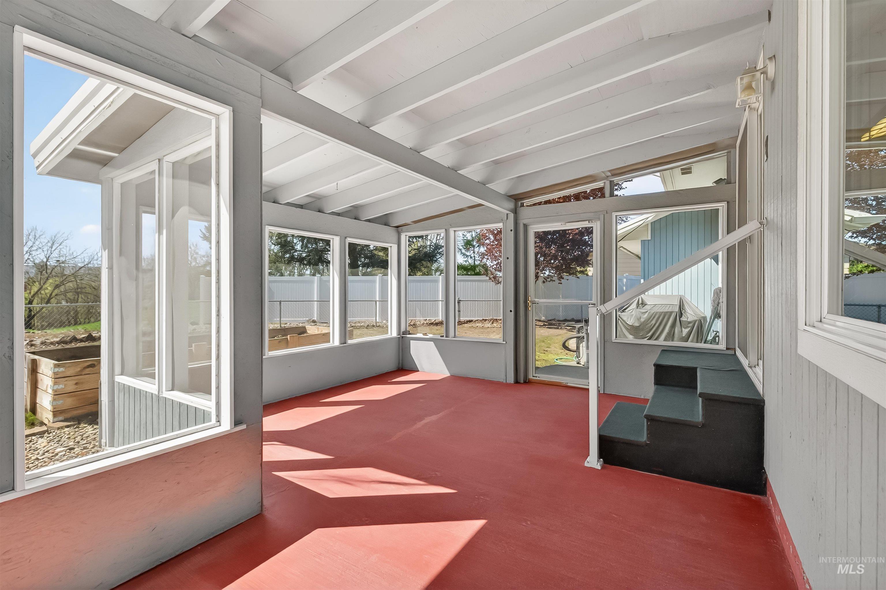 3650 Country Club Court, Lewiston, Idaho 83501, 3 Bedrooms, 2 Bathrooms, Residential For Sale, Price $460,000, 98982184