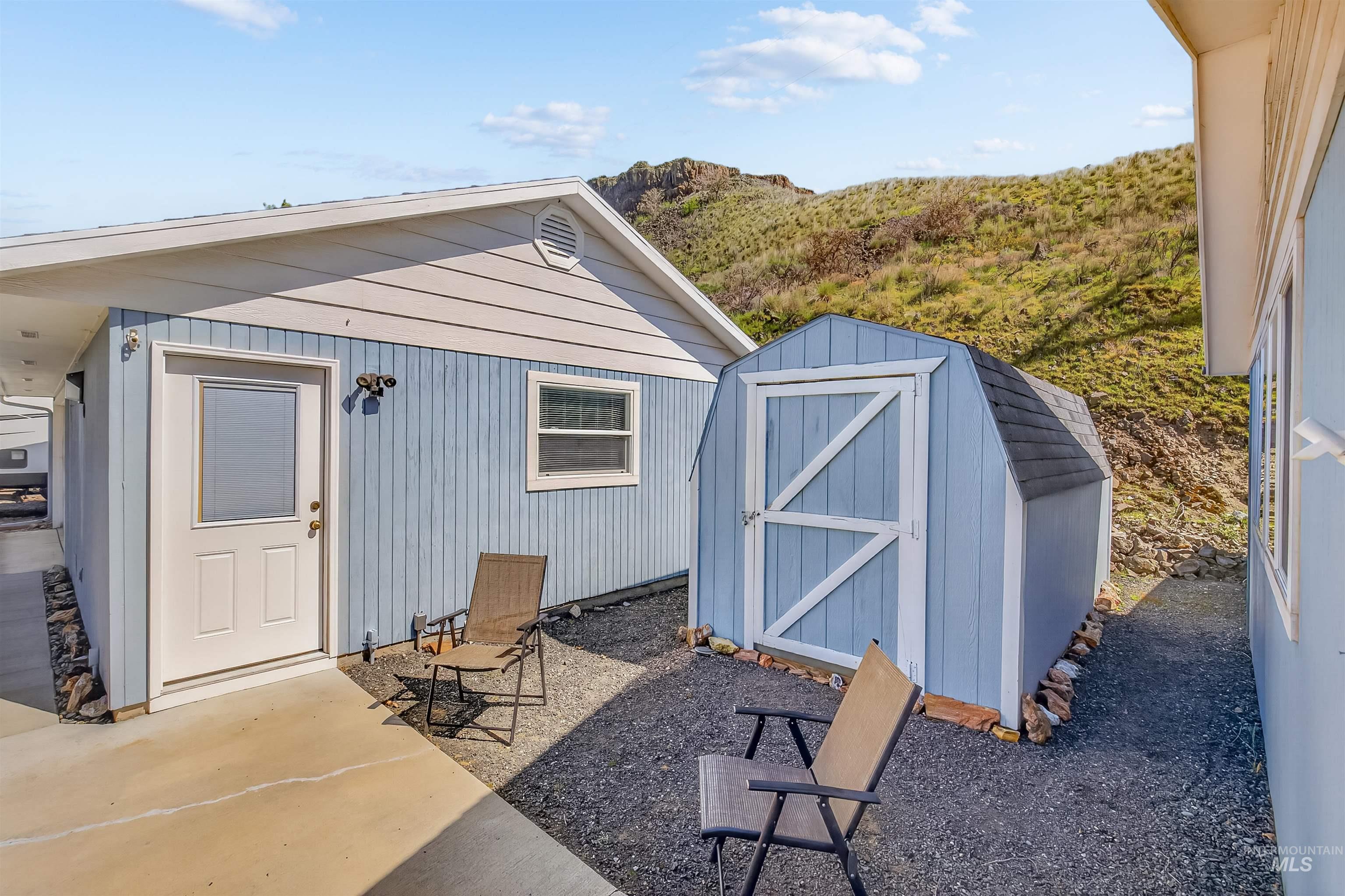 3650 Country Club Court, Lewiston, Idaho 83501, 3 Bedrooms, 2 Bathrooms, Residential For Sale, Price $460,000, 98982184