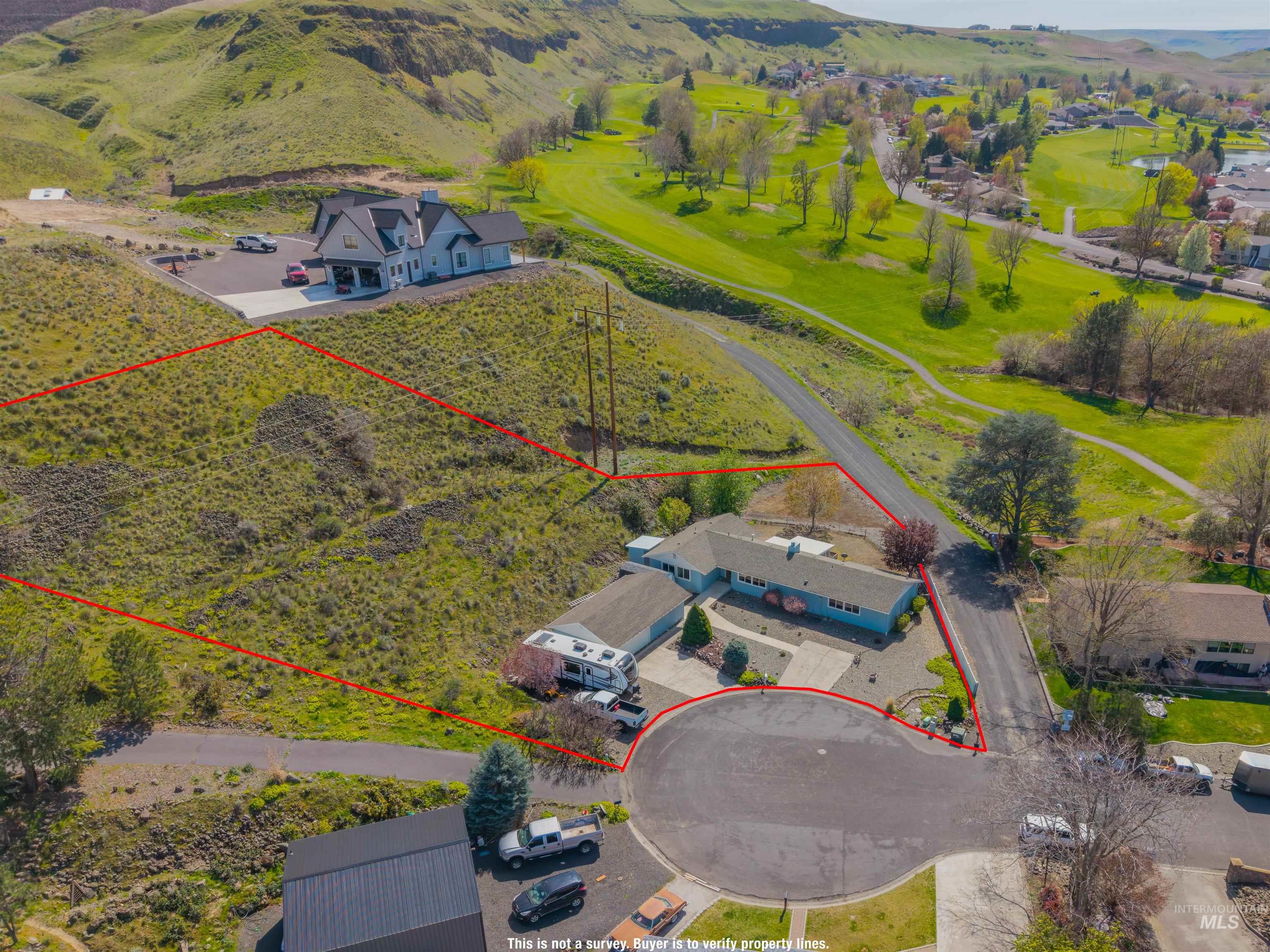 3650 Country Club Court, Lewiston, Idaho 83501, 3 Bedrooms, 2 Bathrooms, Residential For Sale, Price $460,000, 98982184