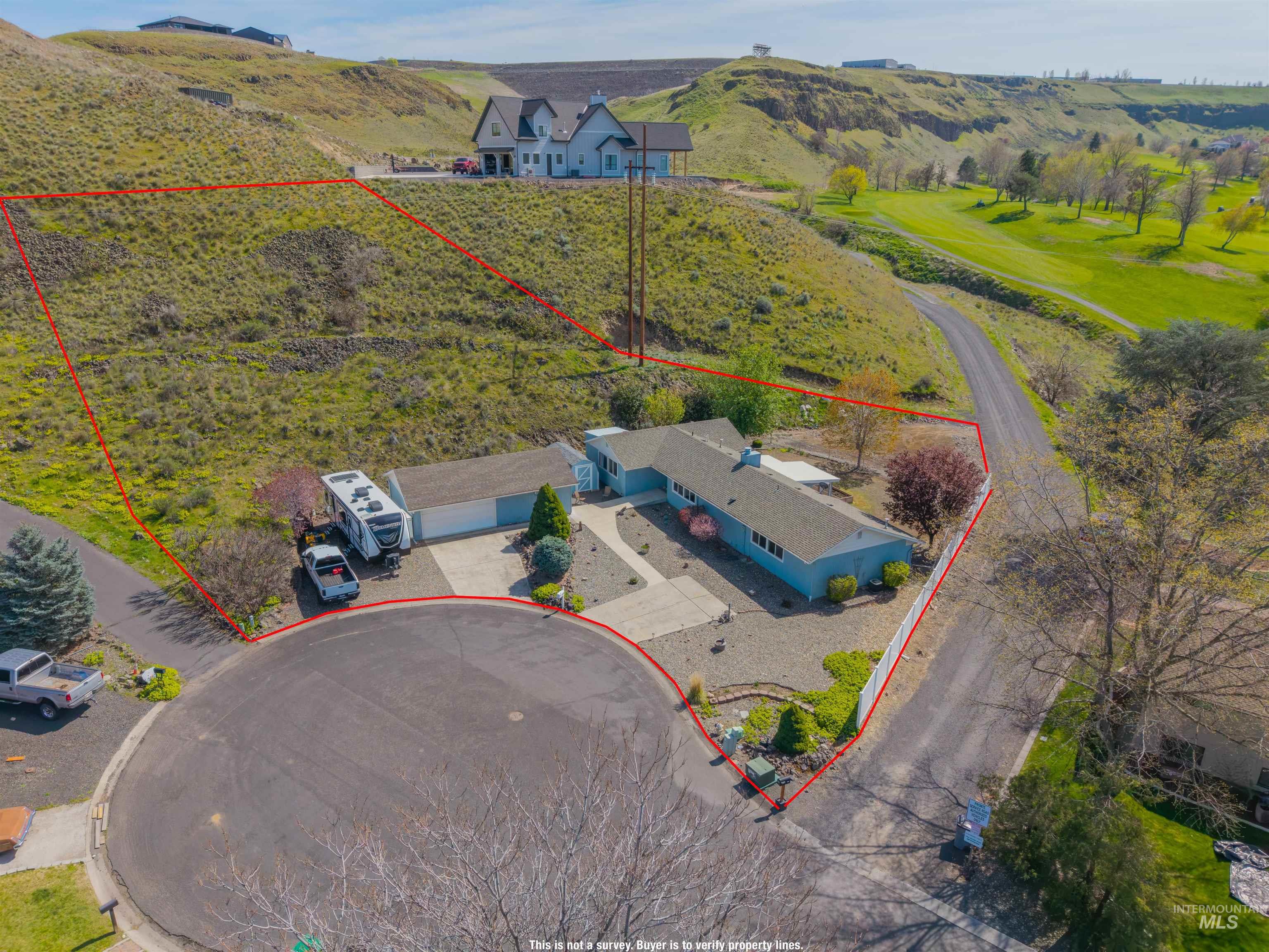 3650 Country Club Court, Lewiston, Idaho 83501, 3 Bedrooms, 2 Bathrooms, Residential For Sale, Price $460,000, 98982184