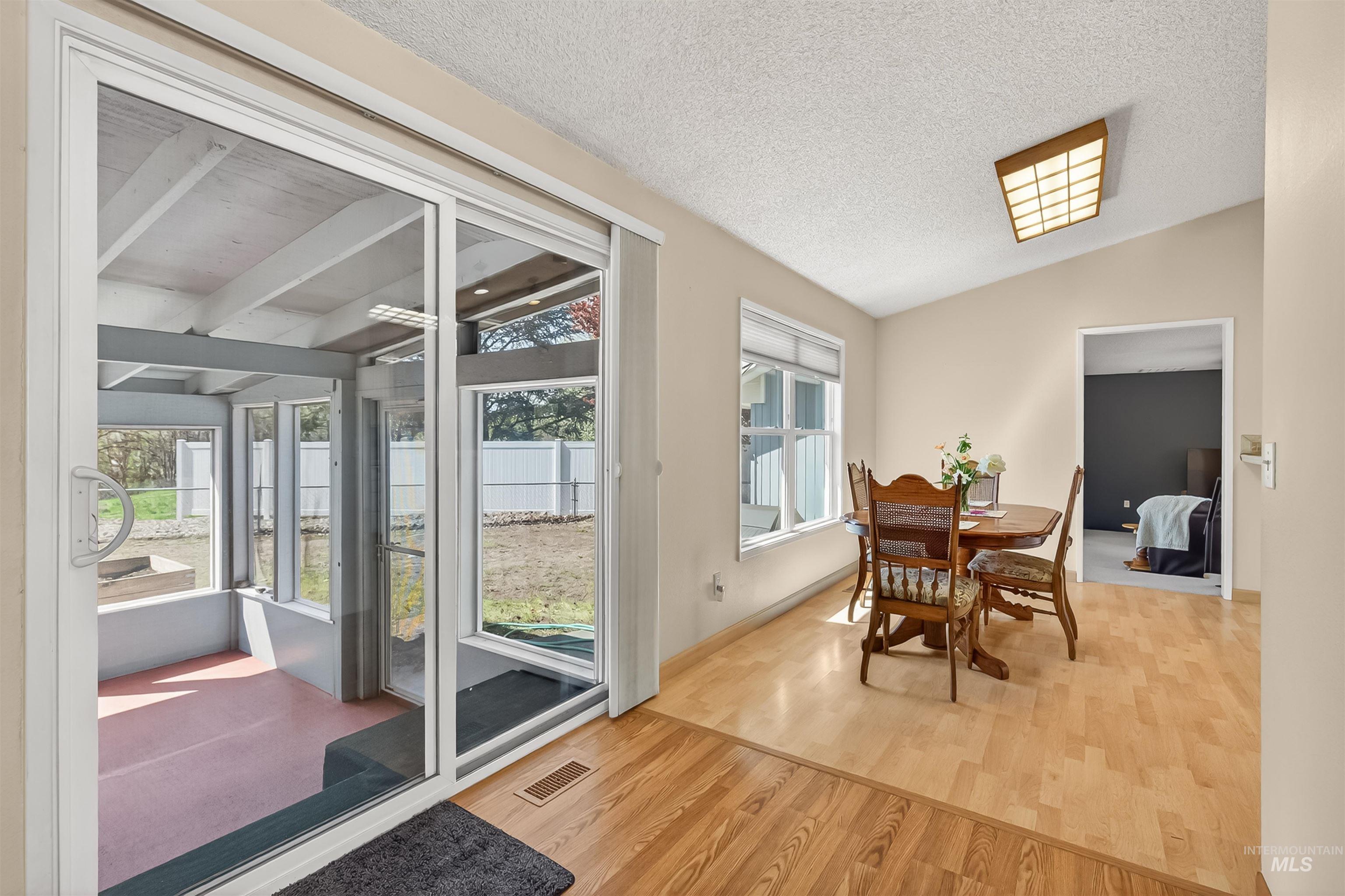 3650 Country Club Court, Lewiston, Idaho 83501, 3 Bedrooms, 2 Bathrooms, Residential For Sale, Price $460,000, 98982184