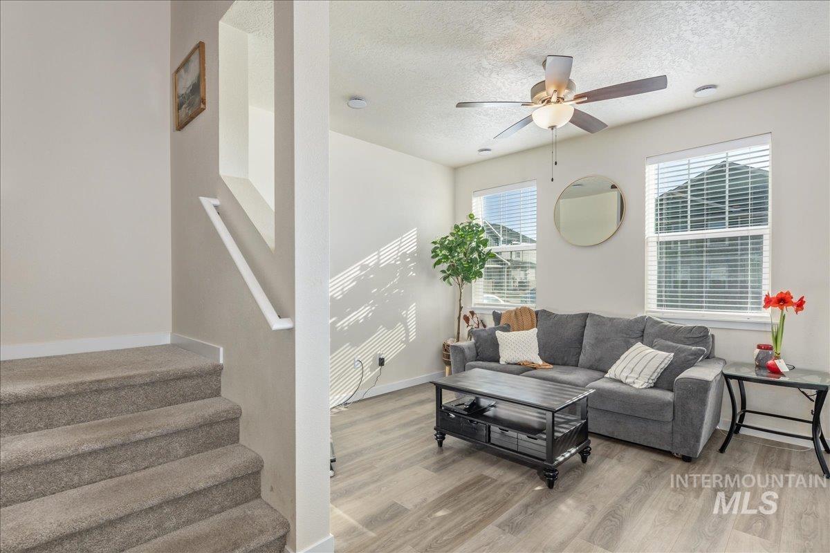 2329 E Spice Loop UNIT #1, Nampa, Idaho 83687, 3 Bedrooms, 3 Bathrooms, Residential Income For Sale, Price $330,000,MLS 98982191