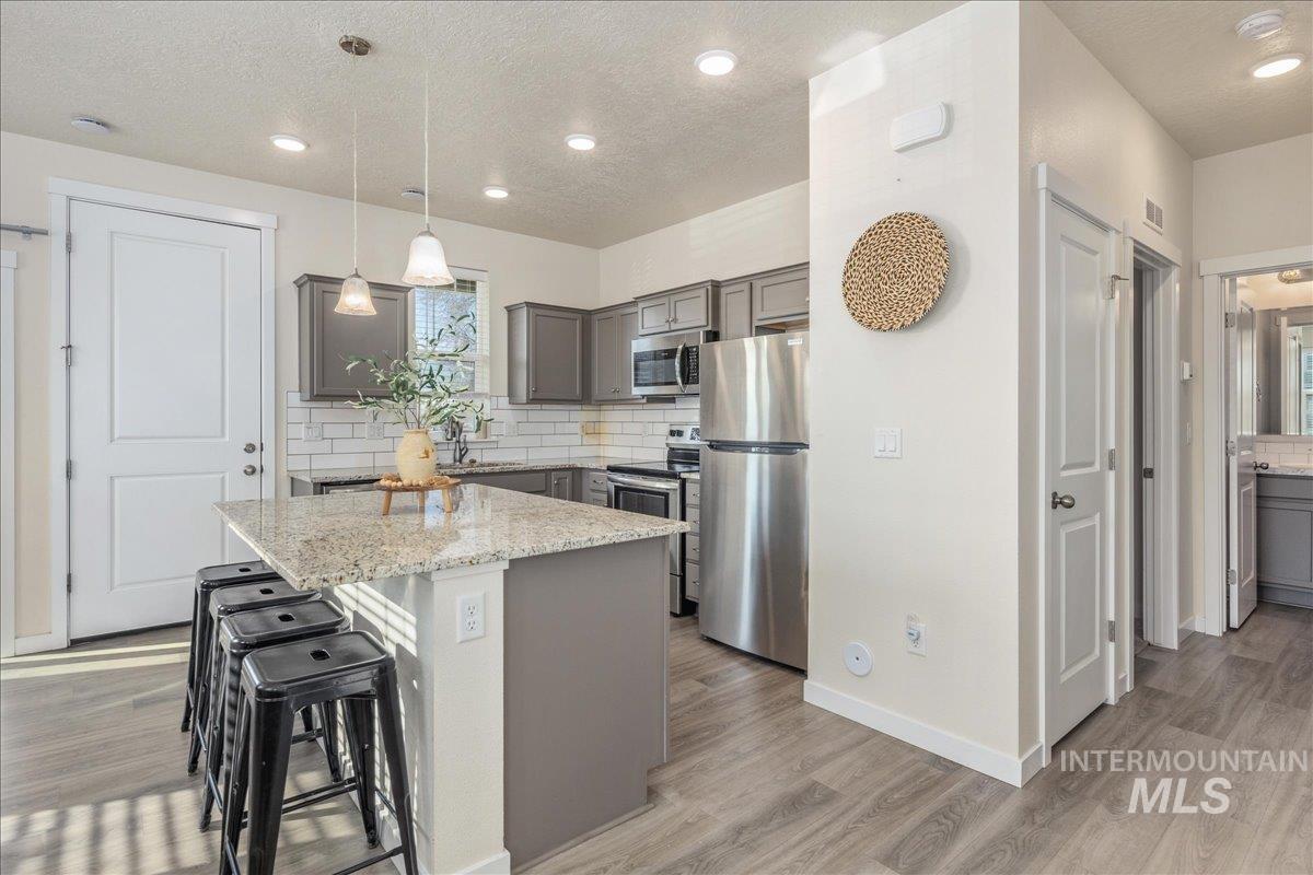 2329 E Spice Loop UNIT #1, Nampa, Idaho 83687, 3 Bedrooms, 3 Bathrooms, Residential Income For Sale, Price $330,000,MLS 98982191