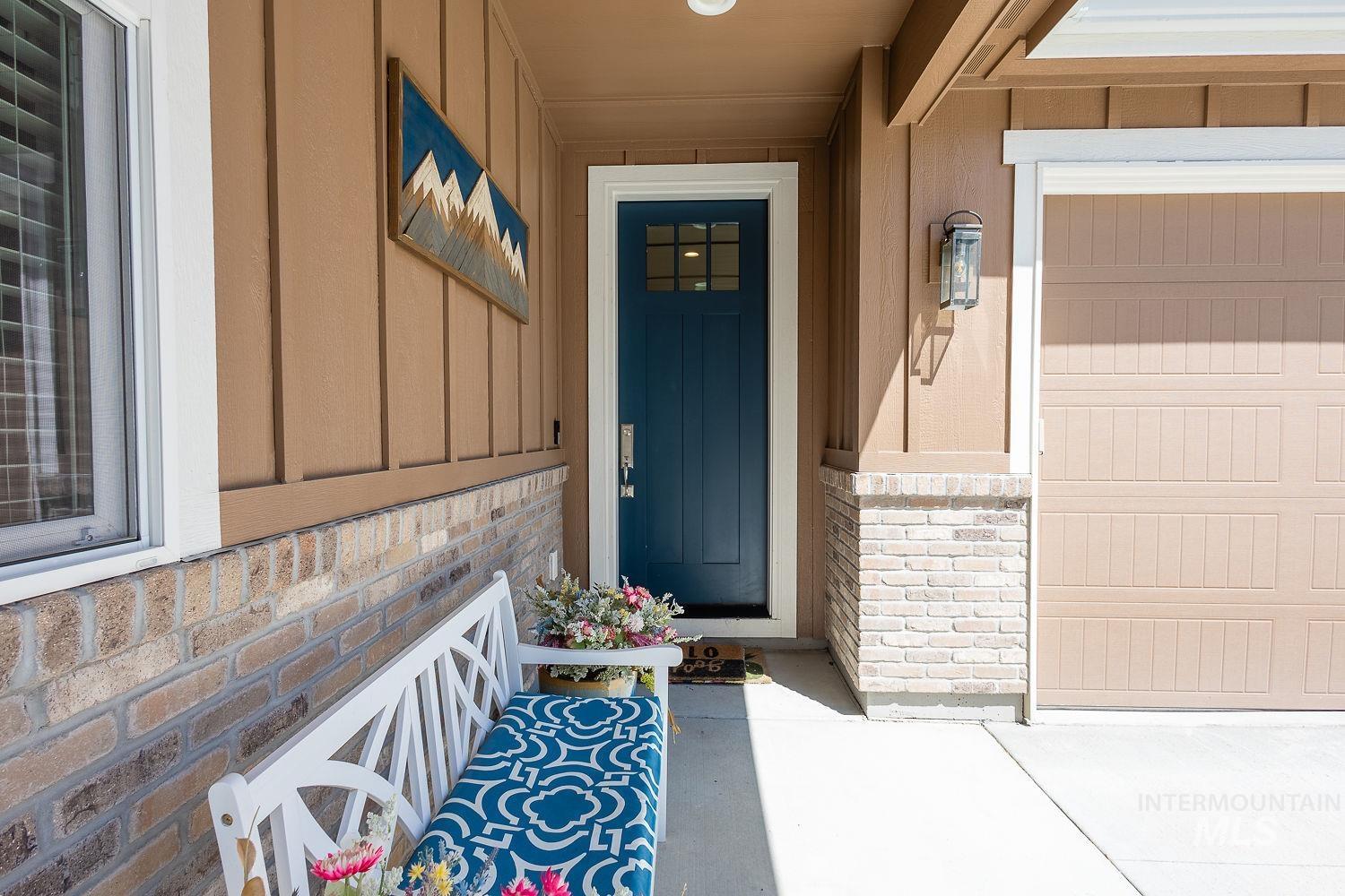 2845 S Barnside Way, Boise, Idaho 83716, 4 Bedrooms, 3 Bathrooms, Residential For Sale, Price $855,000, 98982195