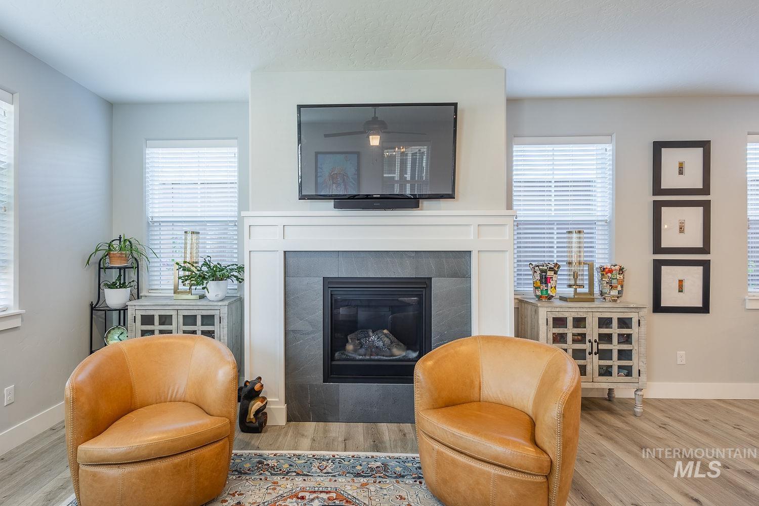 2845 S Barnside Way, Boise, Idaho 83716, 4 Bedrooms, 3 Bathrooms, Residential For Sale, Price $855,000, 98982195