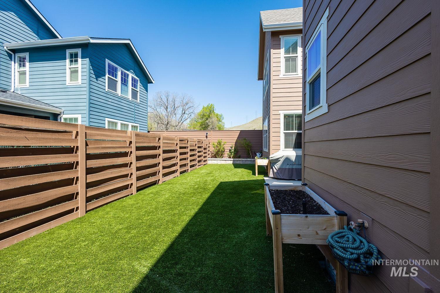 2845 S Barnside Way, Boise, Idaho 83716, 4 Bedrooms, 3 Bathrooms, Residential For Sale, Price $855,000, 98982195