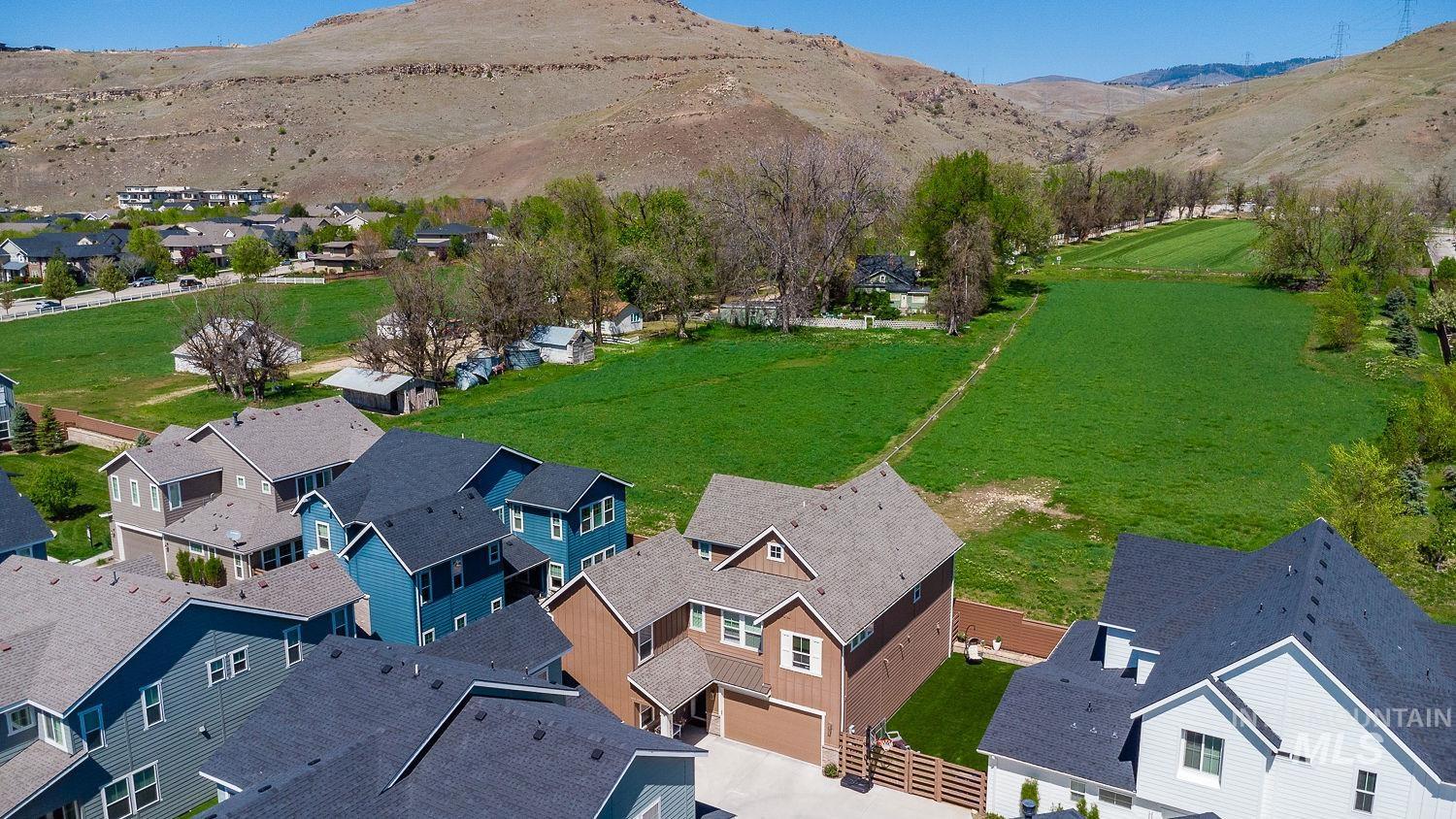 2845 S Barnside Way, Boise, Idaho 83716, 4 Bedrooms, 3 Bathrooms, Residential For Sale, Price $855,000, 98982195