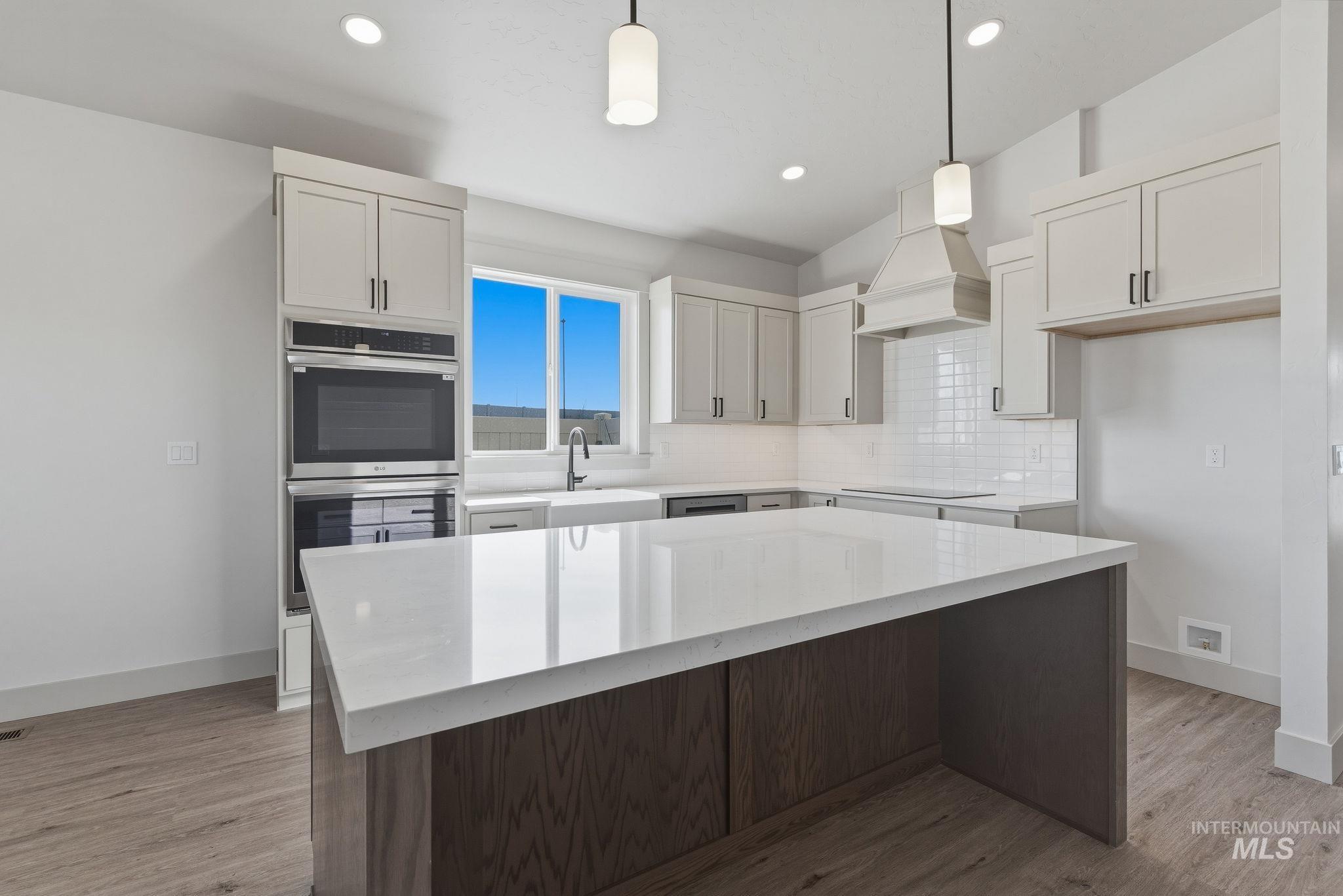 1125 Velvet Loop, Wilder, Idaho 83676, 4 Bedrooms, 2.5 Bathrooms, Residential For Sale, Price $487,999, 98982199