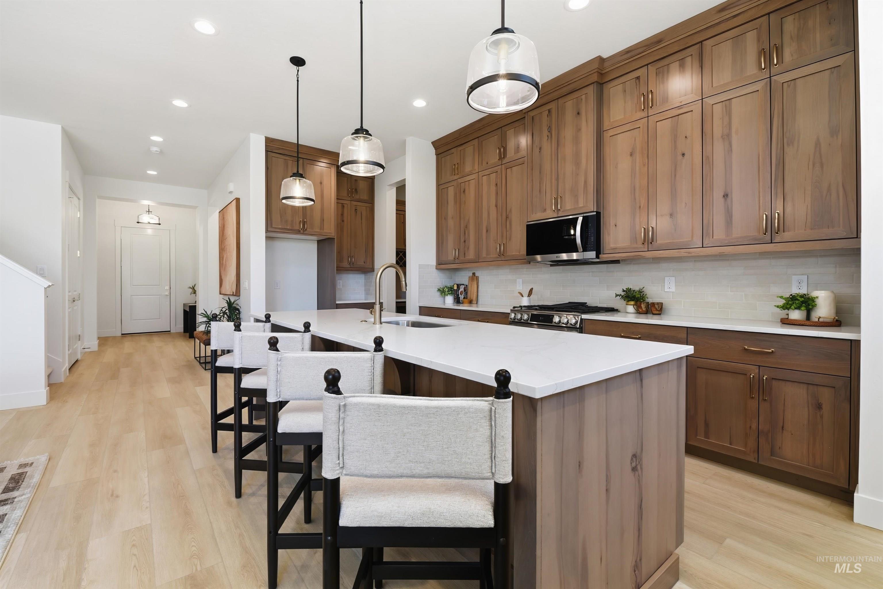 12705 S Lenora Pl., Nampa, Idaho 83686, 3 Bedrooms, 3.5 Bathrooms, Residential For Sale, Price $619,000, 98982201