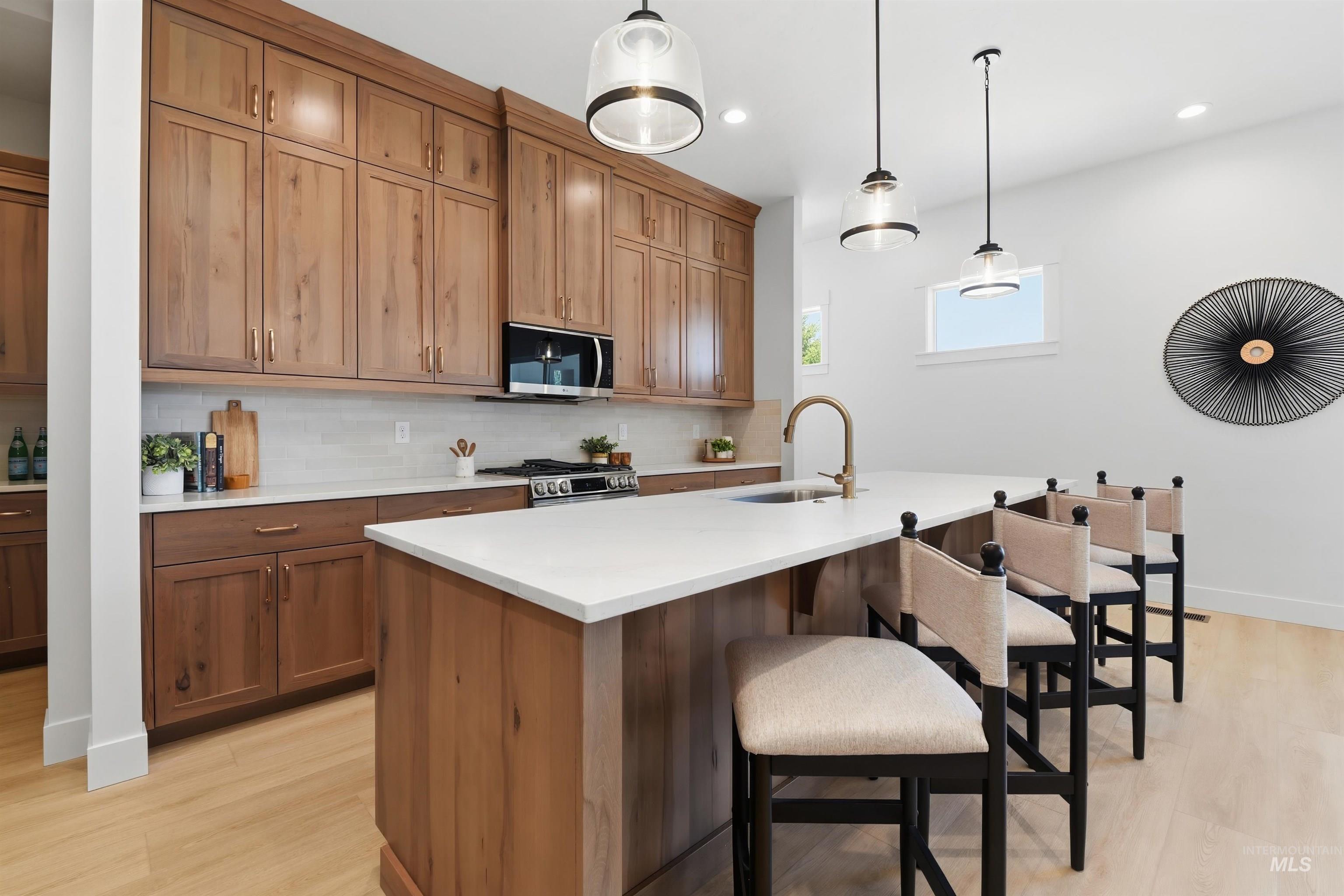 12705 S Lenora Pl., Nampa, Idaho 83686, 3 Bedrooms, 3.5 Bathrooms, Residential For Sale, Price $619,000, 98982201