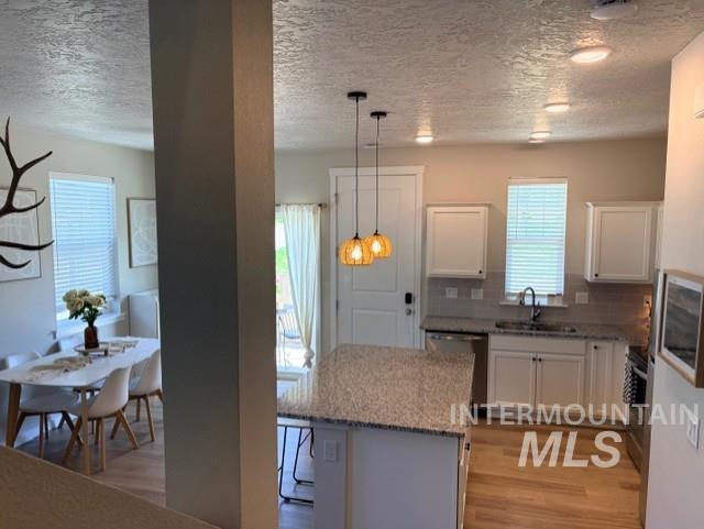 2329 E Spice Loop Unit 4, Nampa, Idaho 83687, 3 Bedrooms, 3 Bathrooms, Residential Income For Sale, Price $325,000,MLS 98982203