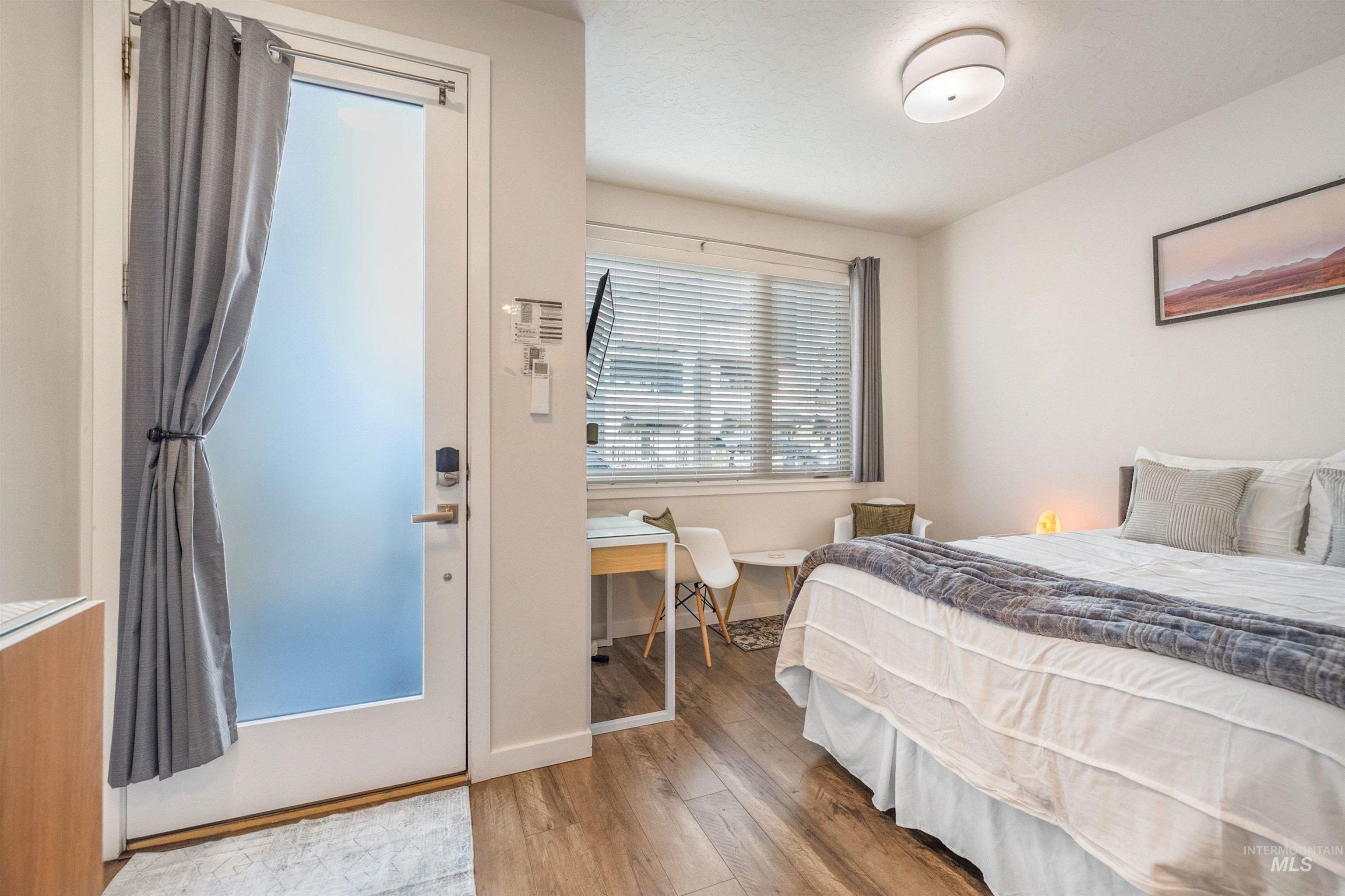 225 E 36th Street, Garden City, Idaho 83714, 3 Bedrooms, 2 Bathrooms, Residential Income For Sale, Price $950,000,MLS 98982210