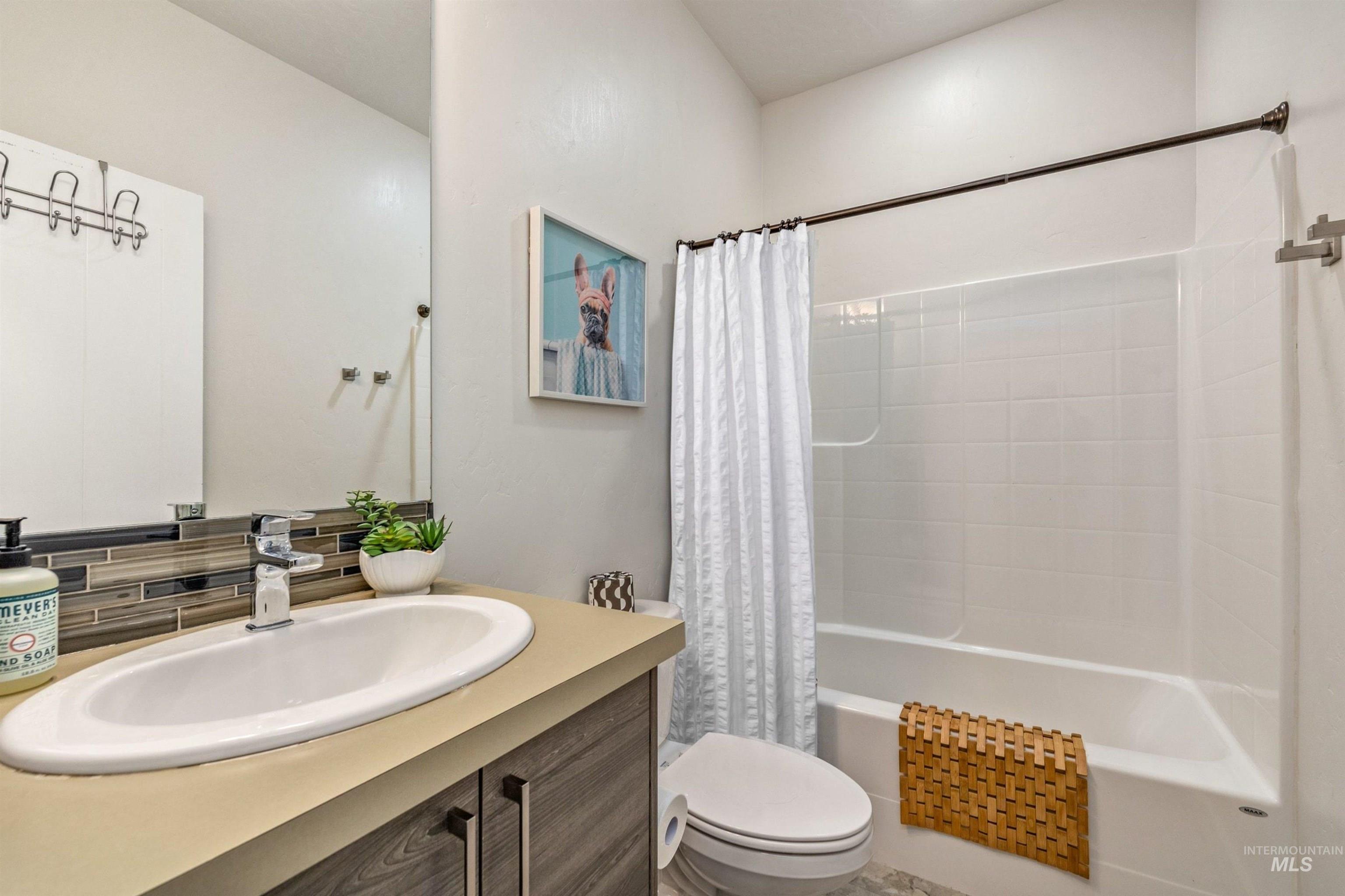 225 E 36th Street, Garden City, Idaho 83714, 3 Bedrooms, 2 Bathrooms, Residential Income For Sale, Price $950,000,MLS 98982210