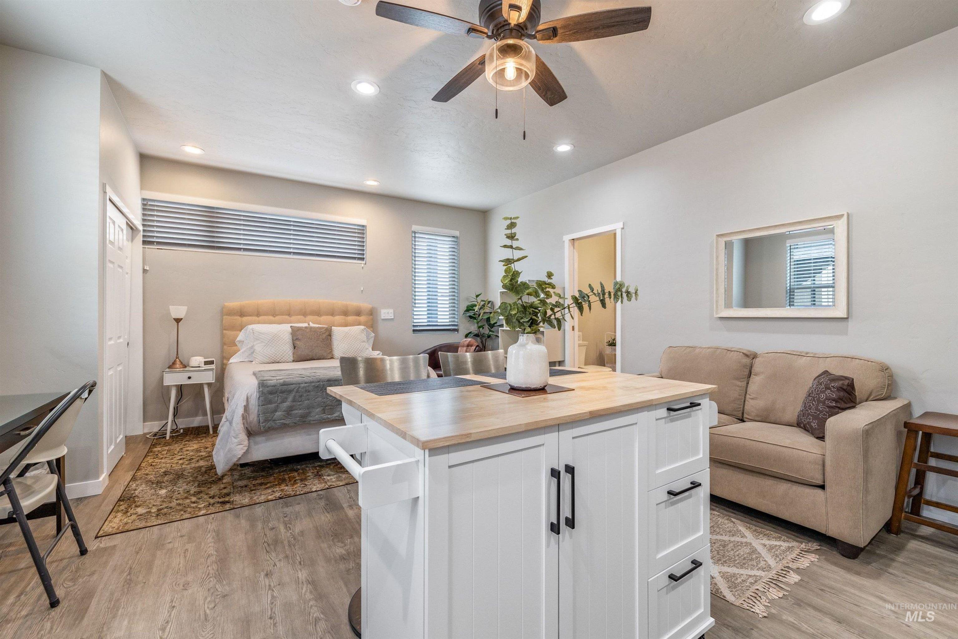 225 E 36th Street, Garden City, Idaho 83714, 3 Bedrooms, 2 Bathrooms, Residential Income For Sale, Price $950,000,MLS 98982210