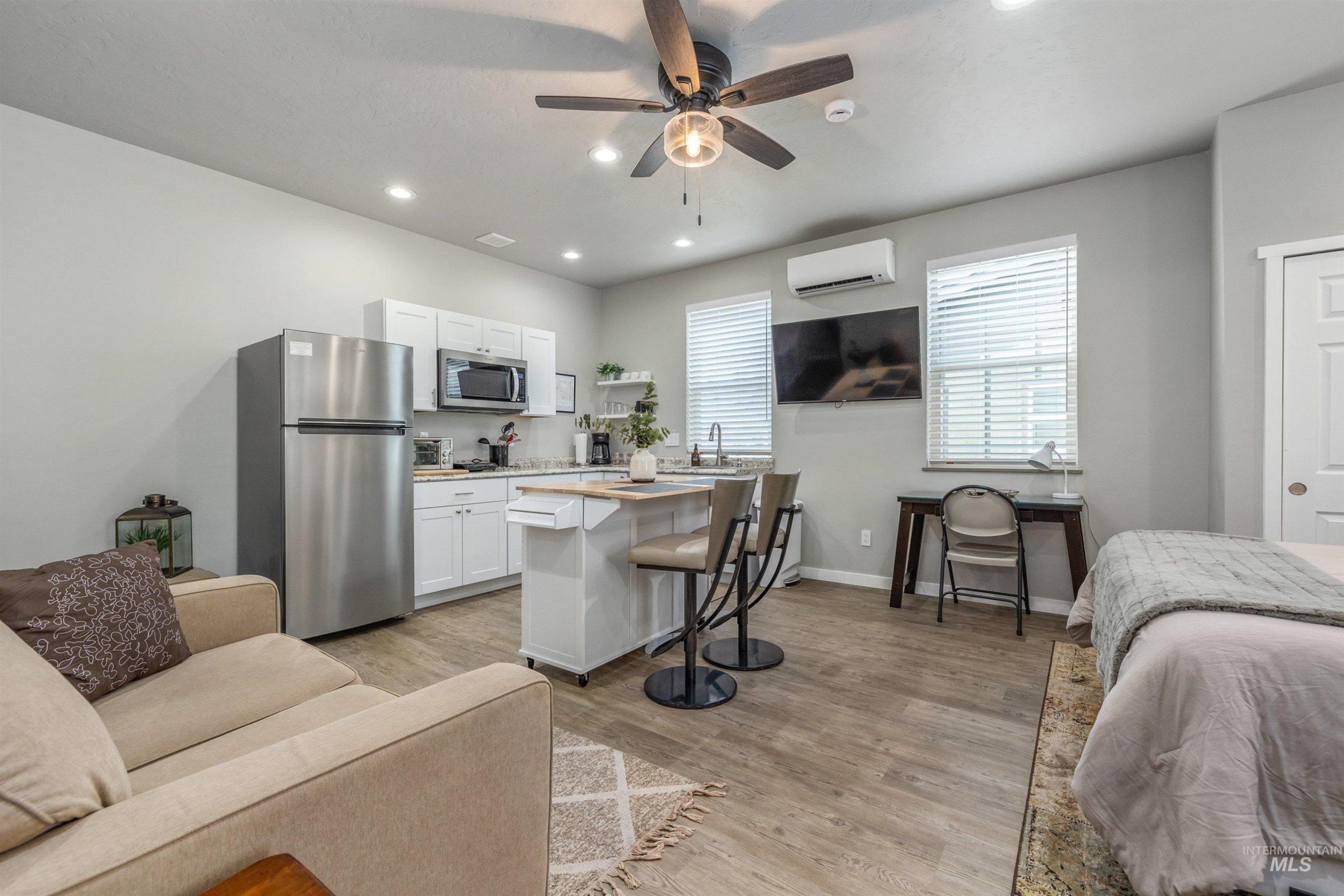 225 E 36th Street, Garden City, Idaho 83714, 3 Bedrooms, 2 Bathrooms, Residential Income For Sale, Price $950,000,MLS 98982210