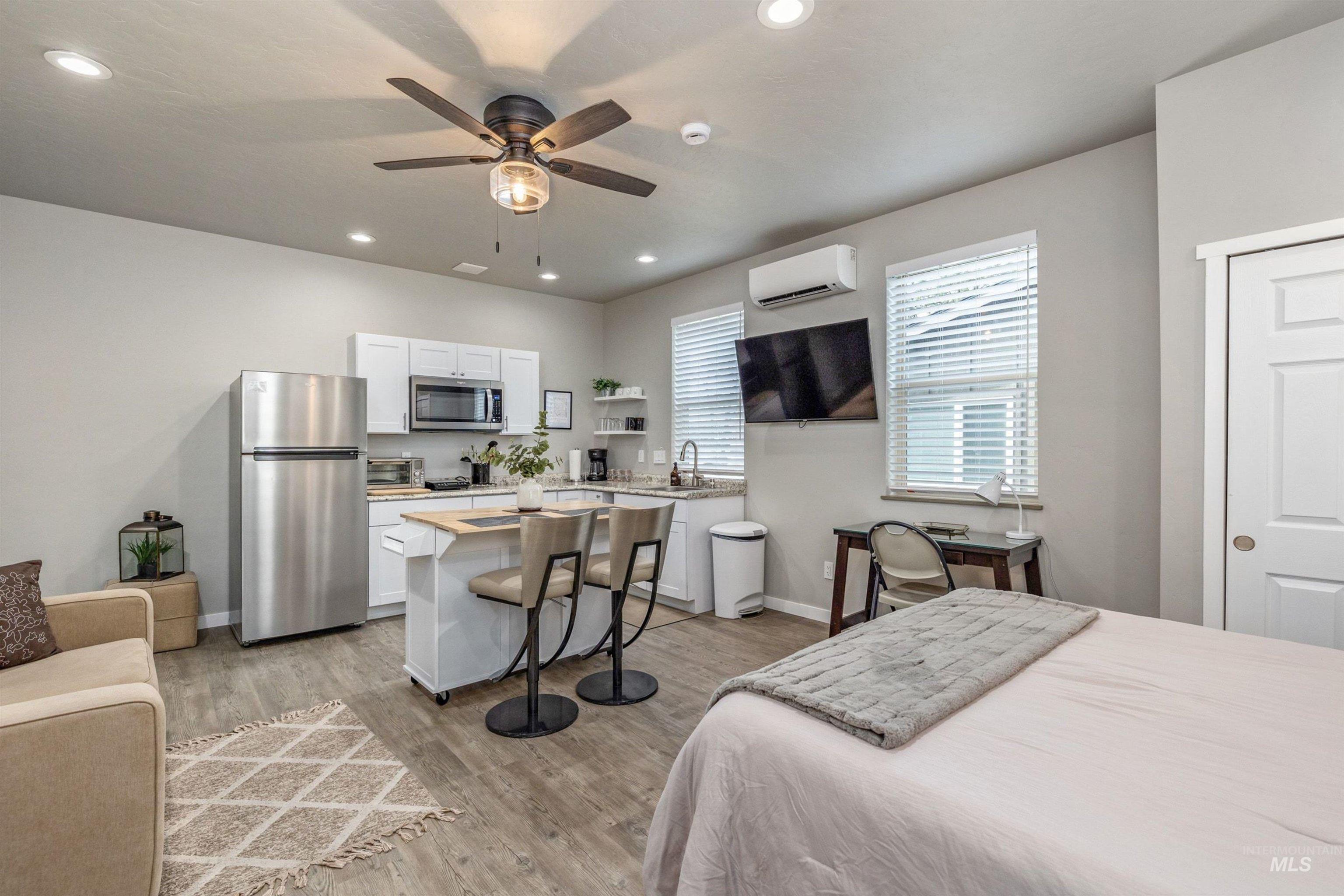 225 E 36th Street, Garden City, Idaho 83714, 3 Bedrooms, 2 Bathrooms, Residential Income For Sale, Price $950,000,MLS 98982210