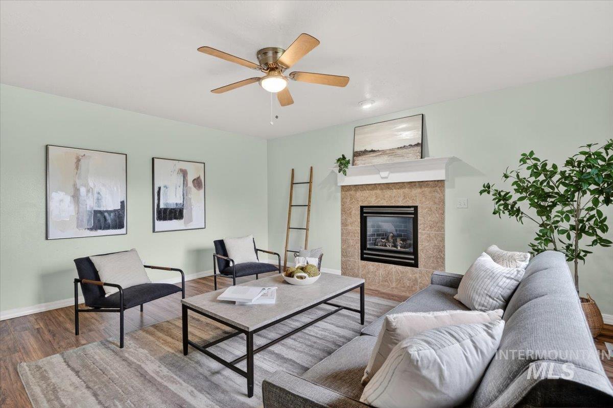 10448 W Merab Ct, Star, Idaho 83669, 3 Bedrooms, 2.5 Bathrooms, Residential For Sale, Price $450,000, 98982211