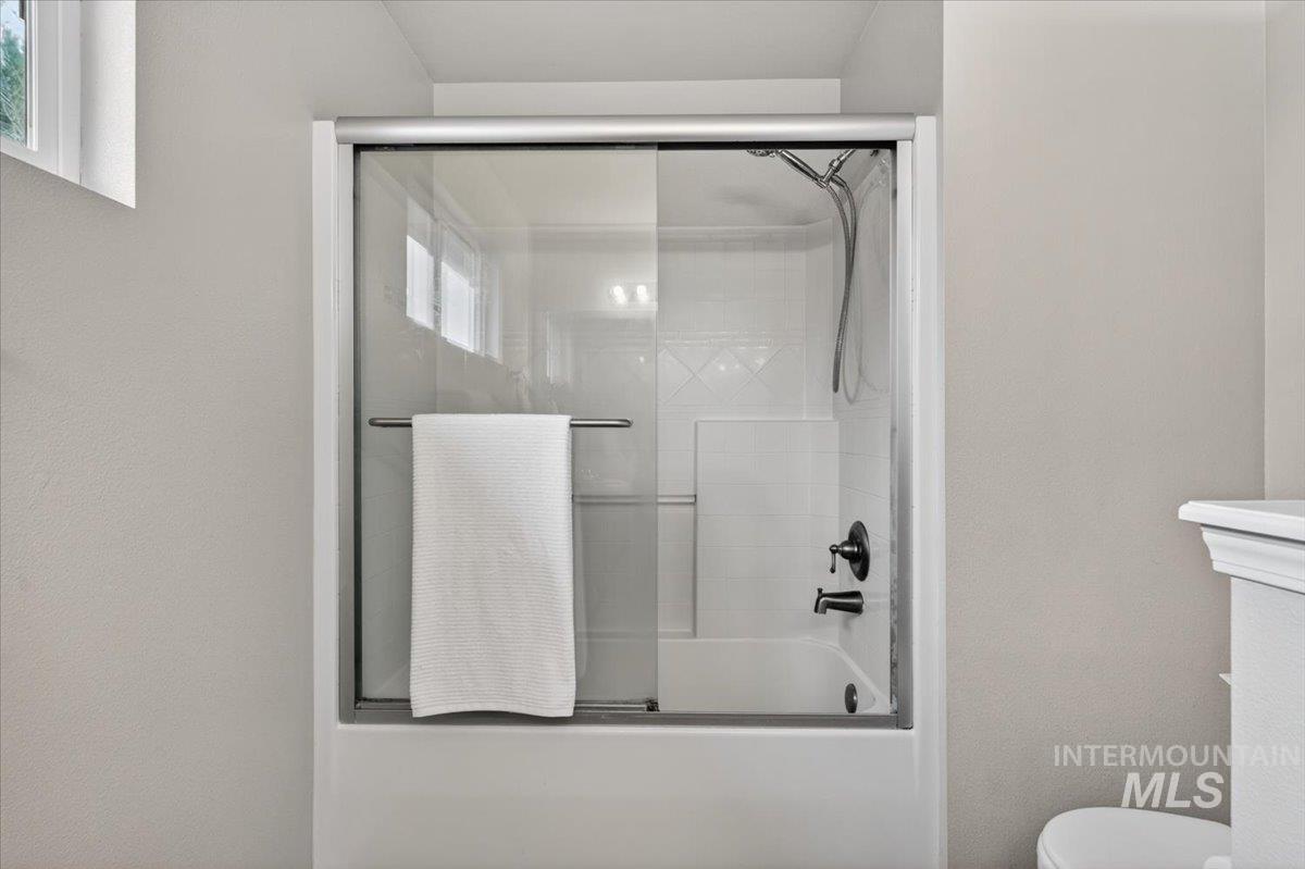 10448 W Merab Ct, Star, Idaho 83669, 3 Bedrooms, 2.5 Bathrooms, Residential For Sale, Price $450,000, 98982211