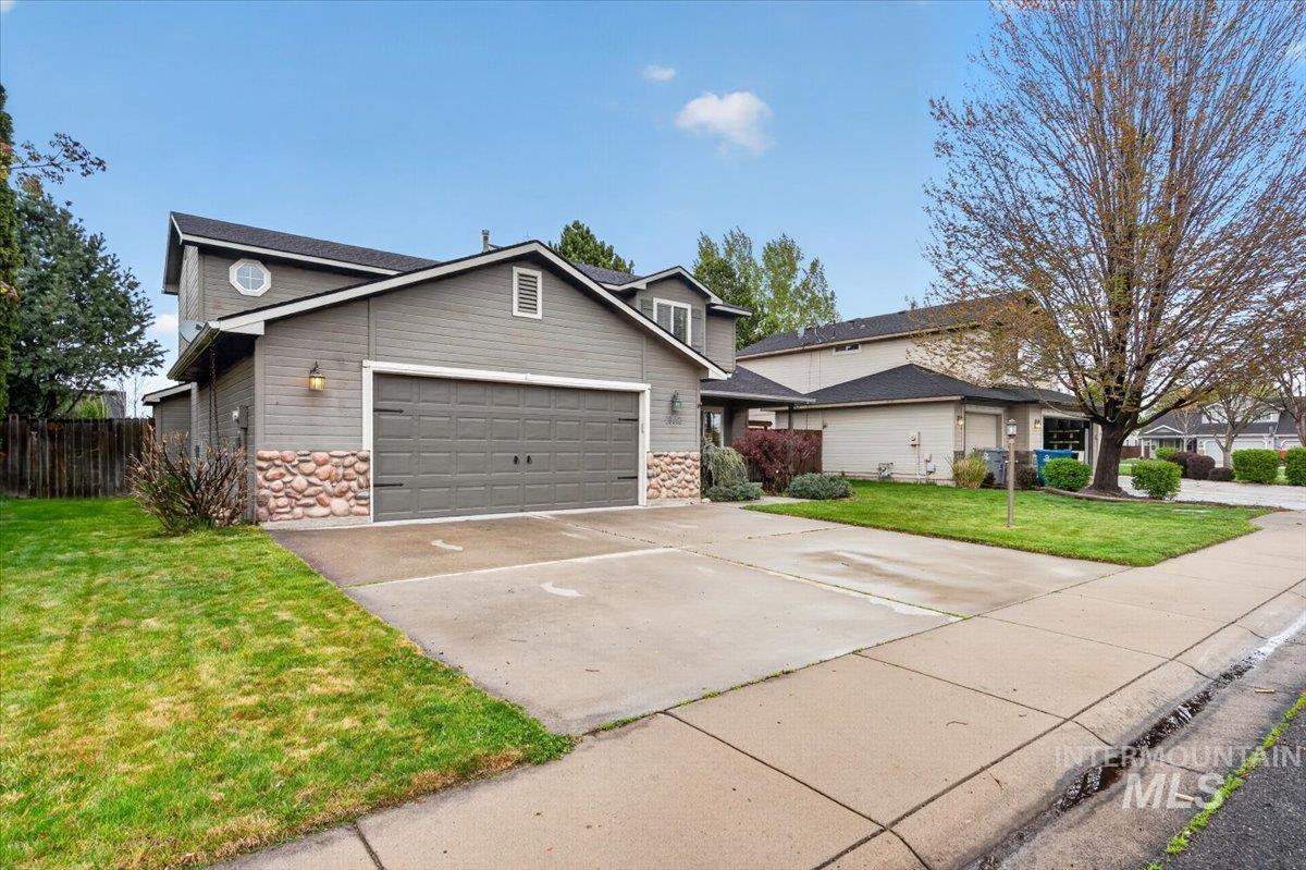 10448 W Merab Ct, Star, Idaho 83669, 3 Bedrooms, 2.5 Bathrooms, Residential For Sale, Price $450,000, 98982211