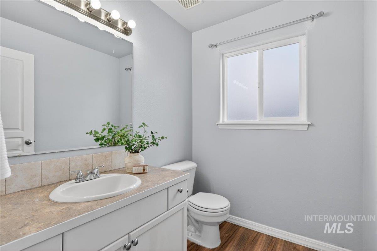 10448 W Merab Ct, Star, Idaho 83669, 3 Bedrooms, 2.5 Bathrooms, Residential For Sale, Price $450,000, 98982211