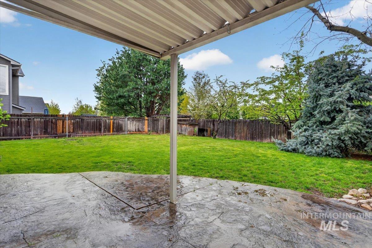 10448 W Merab Ct, Star, Idaho 83669, 3 Bedrooms, 2.5 Bathrooms, Residential For Sale, Price $450,000, 98982211