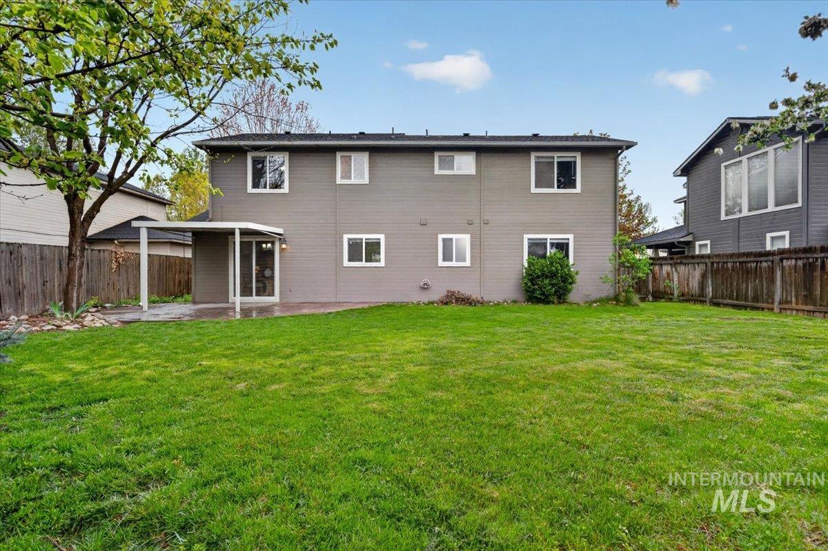 10448 W Merab Ct, Star, Idaho 83669, 3 Bedrooms, 2.5 Bathrooms, Residential For Sale, Price $450,000, 98982211