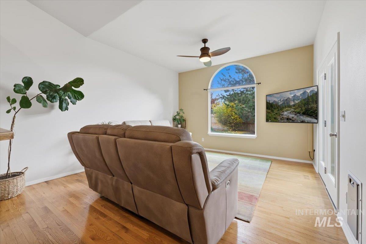 5818 S Cello, Boise, Idaho 83709, 3 Bedrooms, 2 Bathrooms, Residential For Sale, Price $495,000, 98982216