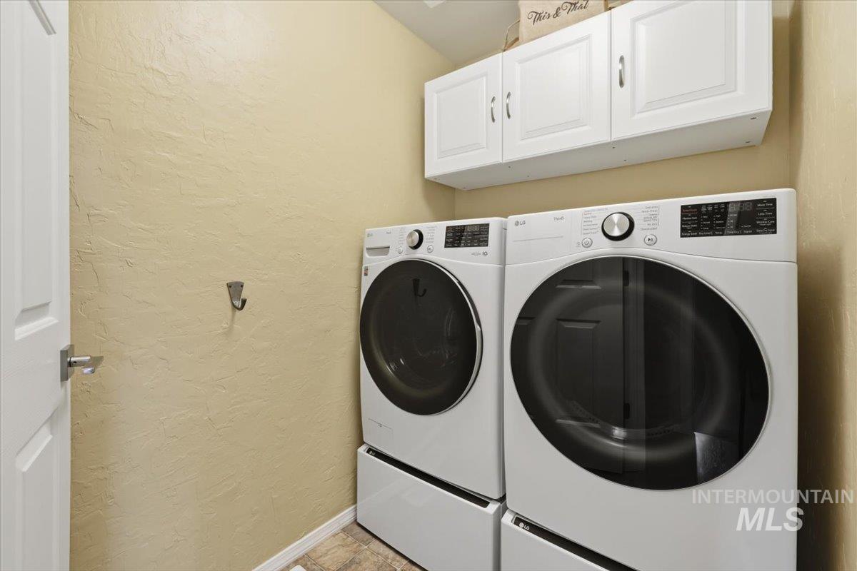 5818 S Cello, Boise, Idaho 83709, 3 Bedrooms, 2 Bathrooms, Residential For Sale, Price $495,000, 98982216