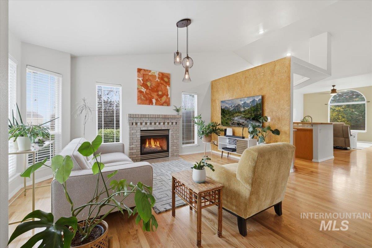 5818 S Cello, Boise, Idaho 83709, 3 Bedrooms, 2 Bathrooms, Residential For Sale, Price $495,000, 98982216