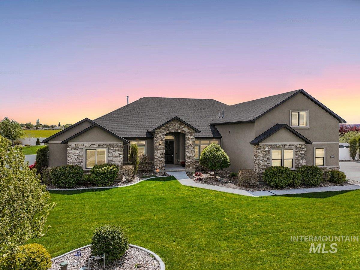 3485 E 3880 N, Kimberly, Idaho 83341-5102, 5 Bedrooms, 3.5 Bathrooms, Residential For Sale, Price $959,000, 98982217