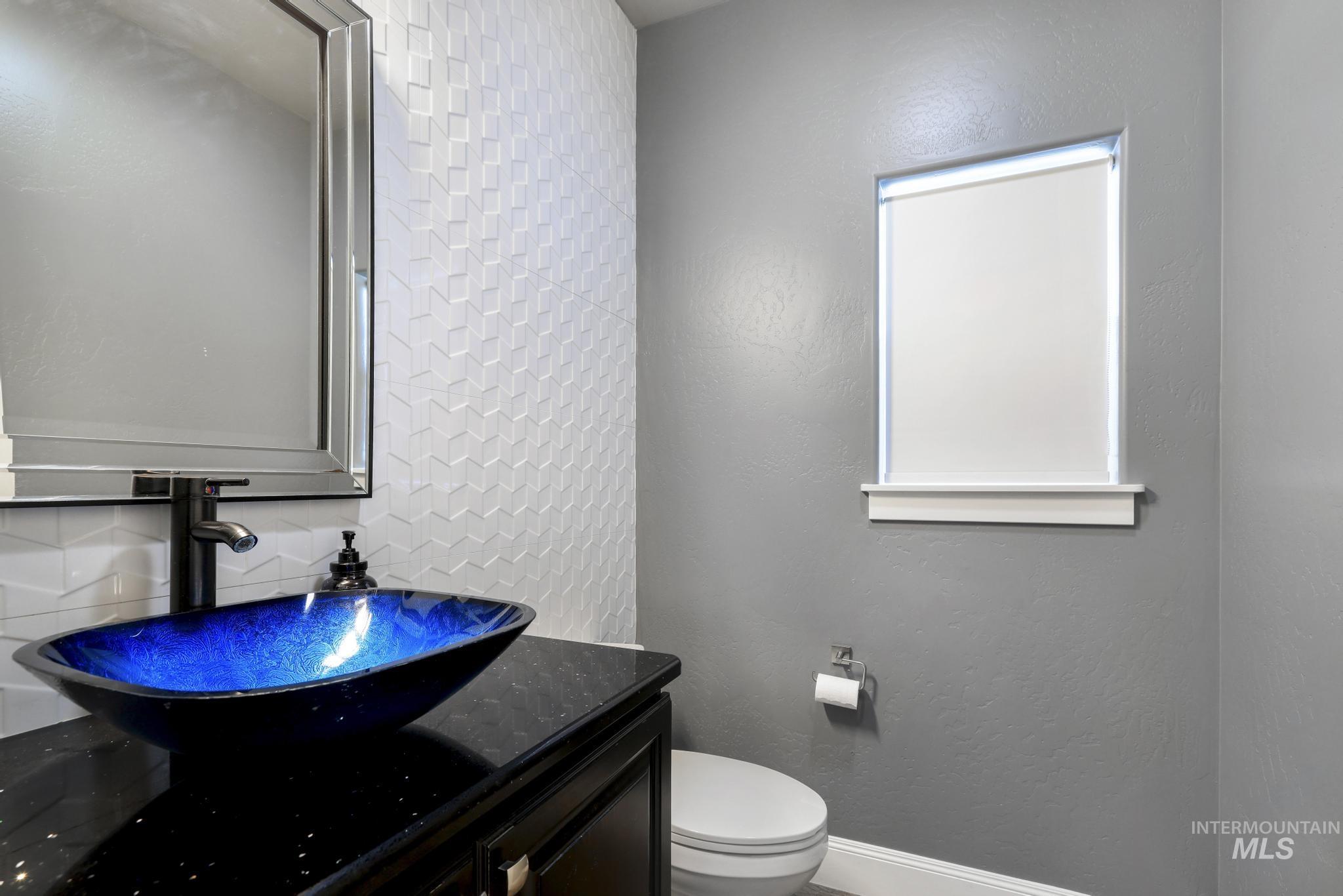 3485 E 3880 N, Kimberly, Idaho 83341-5102, 5 Bedrooms, 3.5 Bathrooms, Residential For Sale, Price $959,000, 98982217