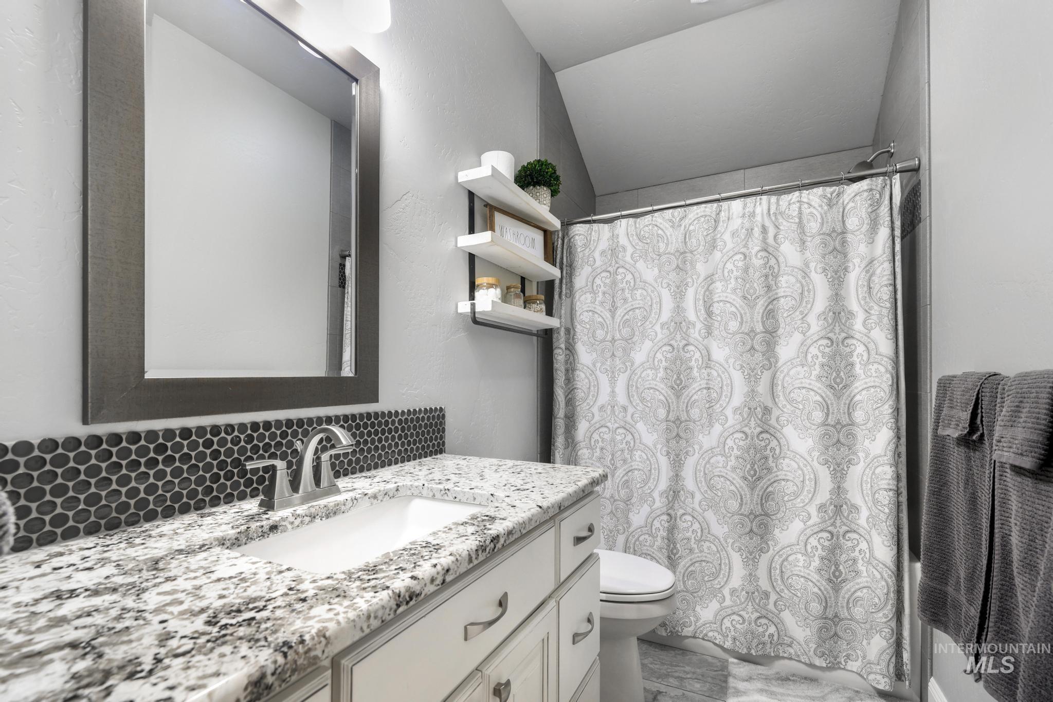 3485 E 3880 N, Kimberly, Idaho 83341-5102, 5 Bedrooms, 3.5 Bathrooms, Residential For Sale, Price $959,000, 98982217