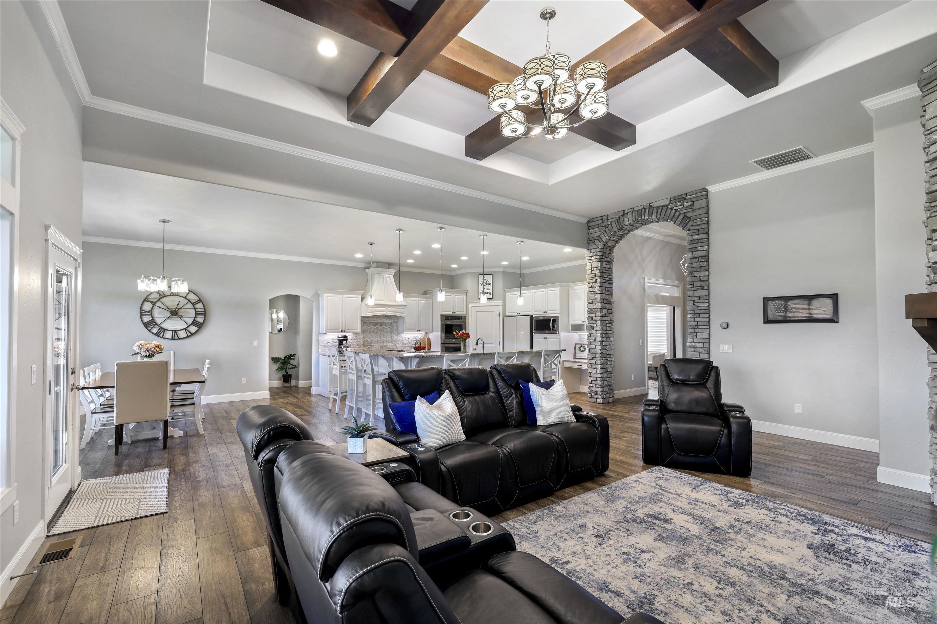 3485 E 3880 N, Kimberly, Idaho 83341-5102, 5 Bedrooms, 3.5 Bathrooms, Residential For Sale, Price $959,000, 98982217