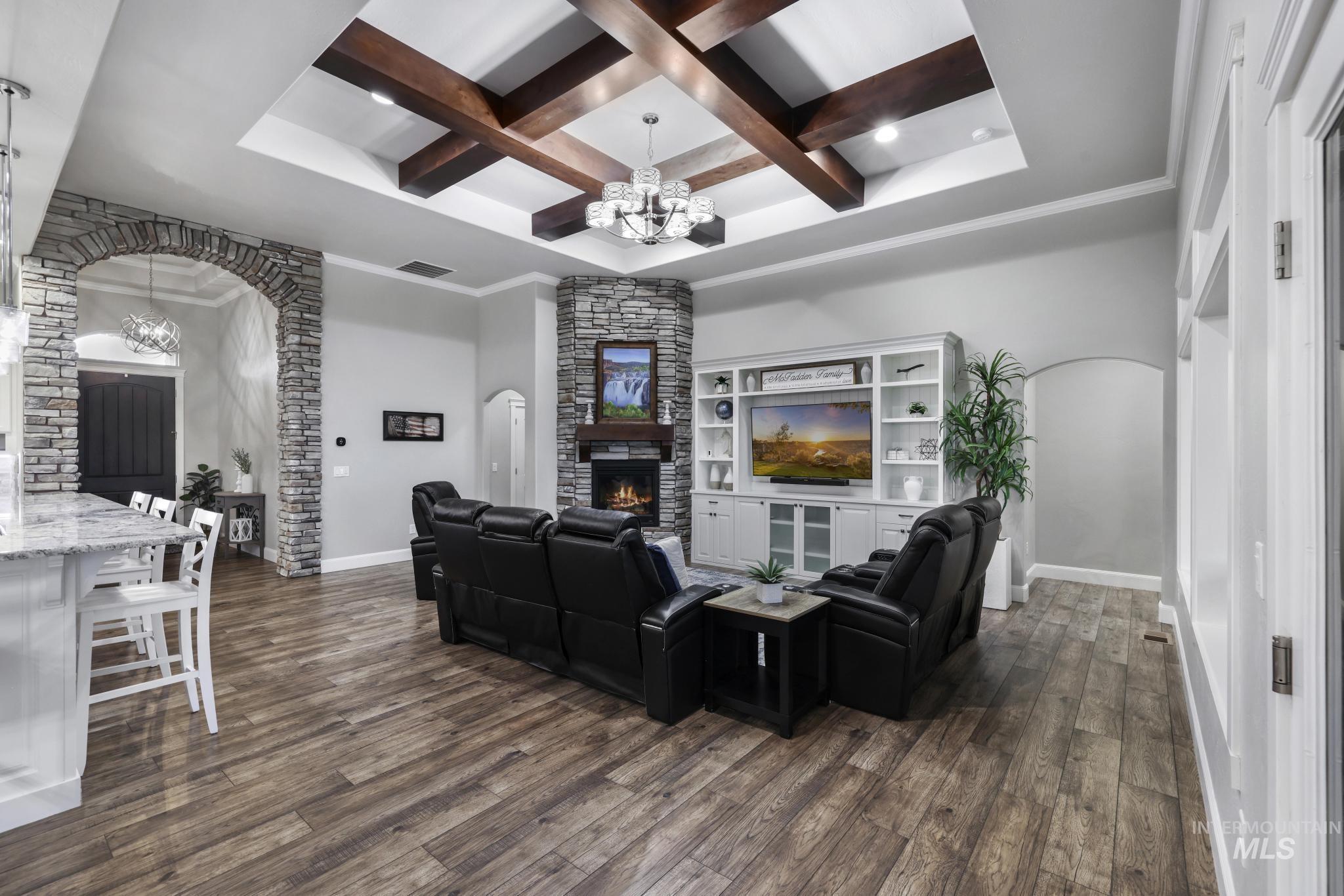 3485 E 3880 N, Kimberly, Idaho 83341-5102, 5 Bedrooms, 3.5 Bathrooms, Residential For Sale, Price $959,000, 98982217