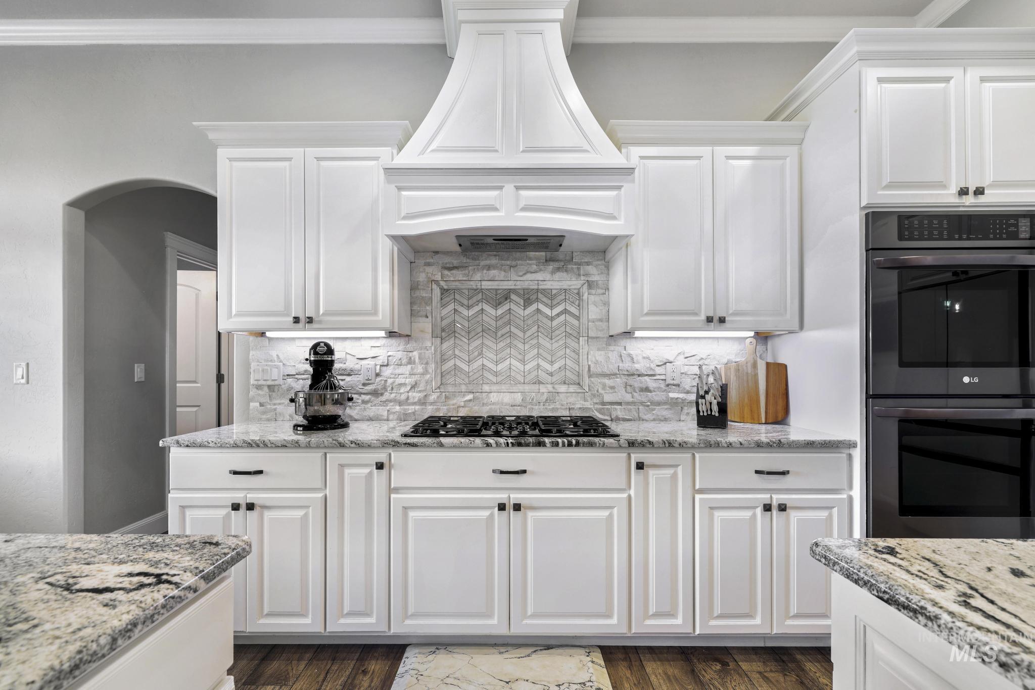 3485 E 3880 N, Kimberly, Idaho 83341-5102, 5 Bedrooms, 3.5 Bathrooms, Residential For Sale, Price $959,000, 98982217