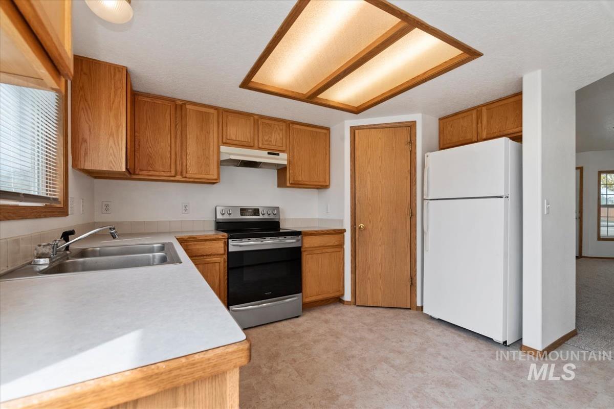 721 Valley Street, Middleton, Idaho 83644, 3 Bedrooms, 2 Bathrooms, Residential For Sale, Price $369,000, 98982225