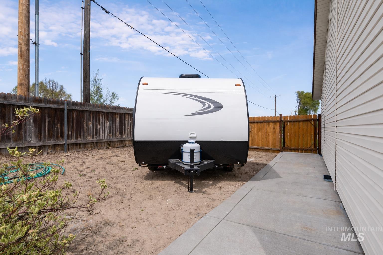 721 Valley Street, Middleton, Idaho 83644, 3 Bedrooms, 2 Bathrooms, Residential For Sale, Price $369,000, 98982225