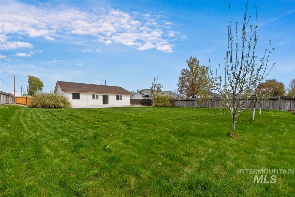 721 Valley Street, Middleton, Idaho 83644, 3 Bedrooms, 2 Bathrooms, Residential For Sale, Price $369,000, 98982225