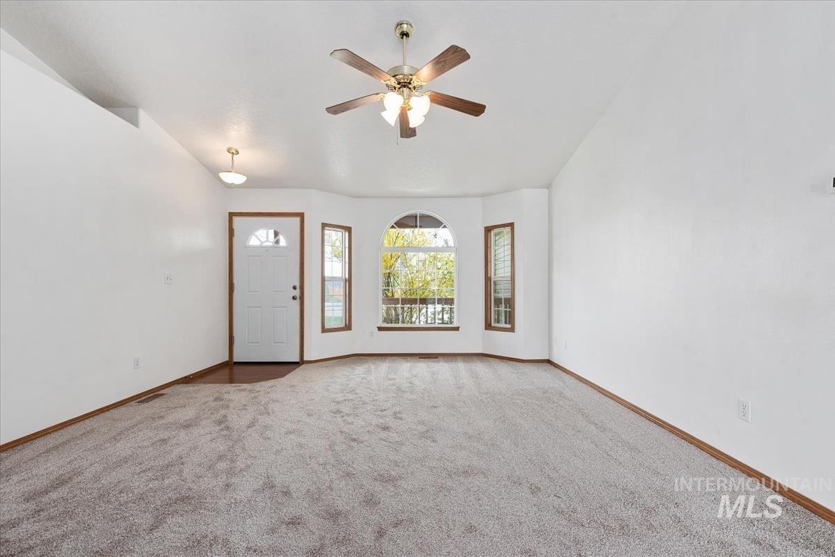 721 Valley Street, Middleton, Idaho 83644, 3 Bedrooms, 2 Bathrooms, Residential For Sale, Price $369,000, 98982225