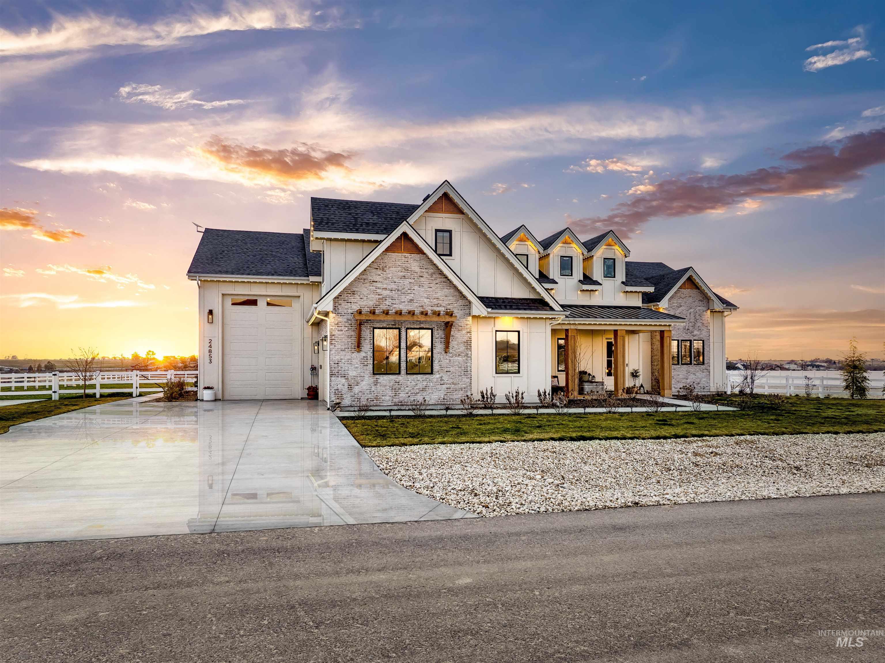 24853 Haflinger Way, Middleton, Idaho 83644, 4 Bedrooms, 4 Bathrooms, Residential For Sale, Price $1,295,000, 98982227