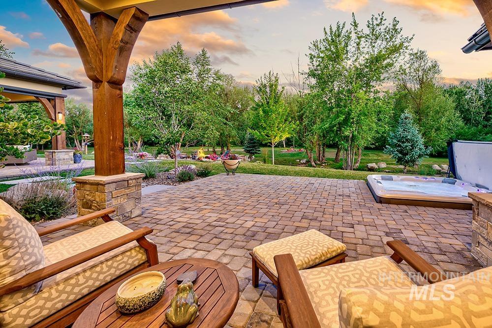 1582 E Rivers End Ct, Eagle, Idaho 83616, 5 Bedrooms, 5 Bathrooms, Residential For Sale, Price $7,495,000, 98982249