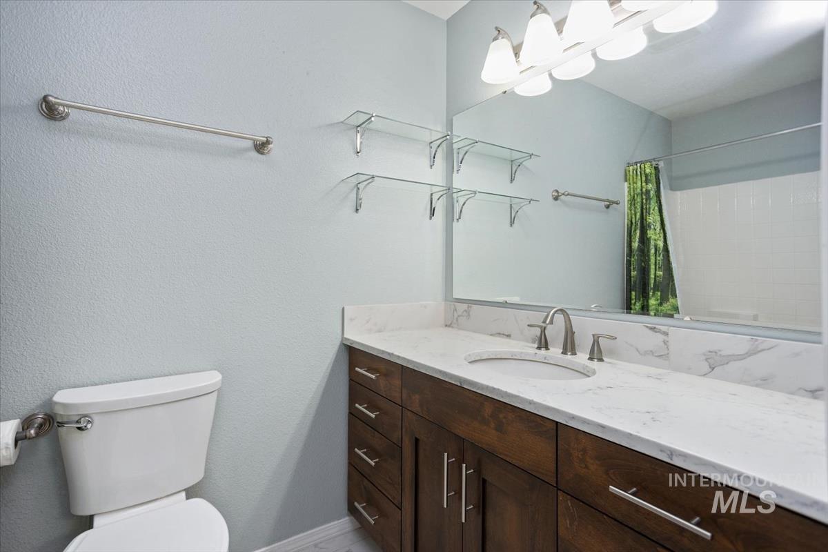 1701 E Kamay Ct, Meridian, Idaho 83646, 3 Bedrooms, 2 Bathrooms, Residential For Sale, Price $439,000, 98982252